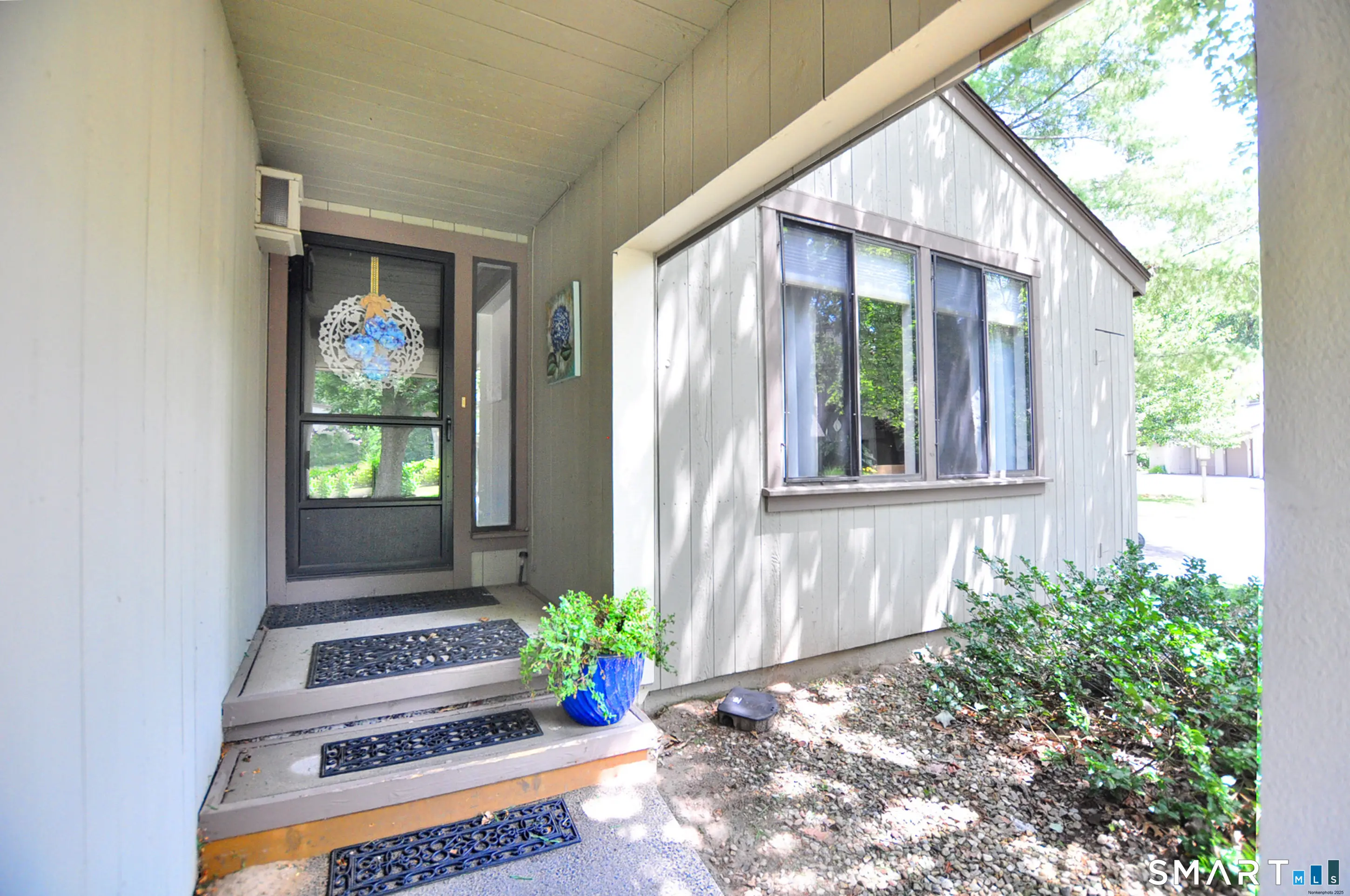 16 Applewood Lane 16, Avon