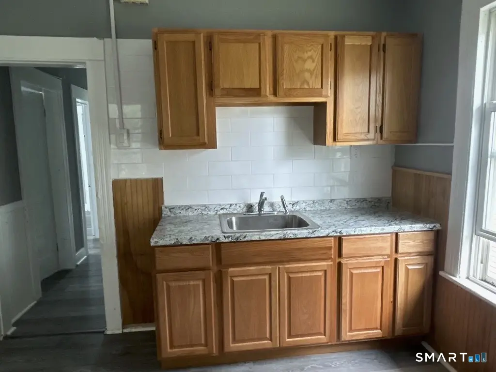 473 Putnam Street 2, Bridgeport