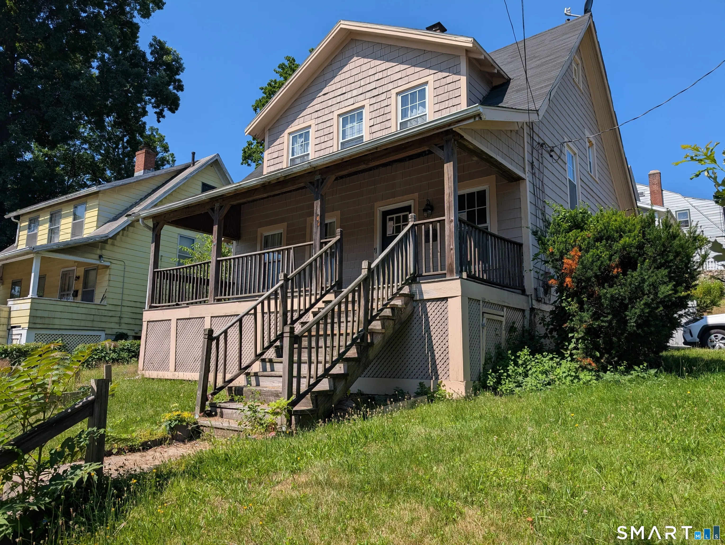 651 Cooke Street, Waterbury