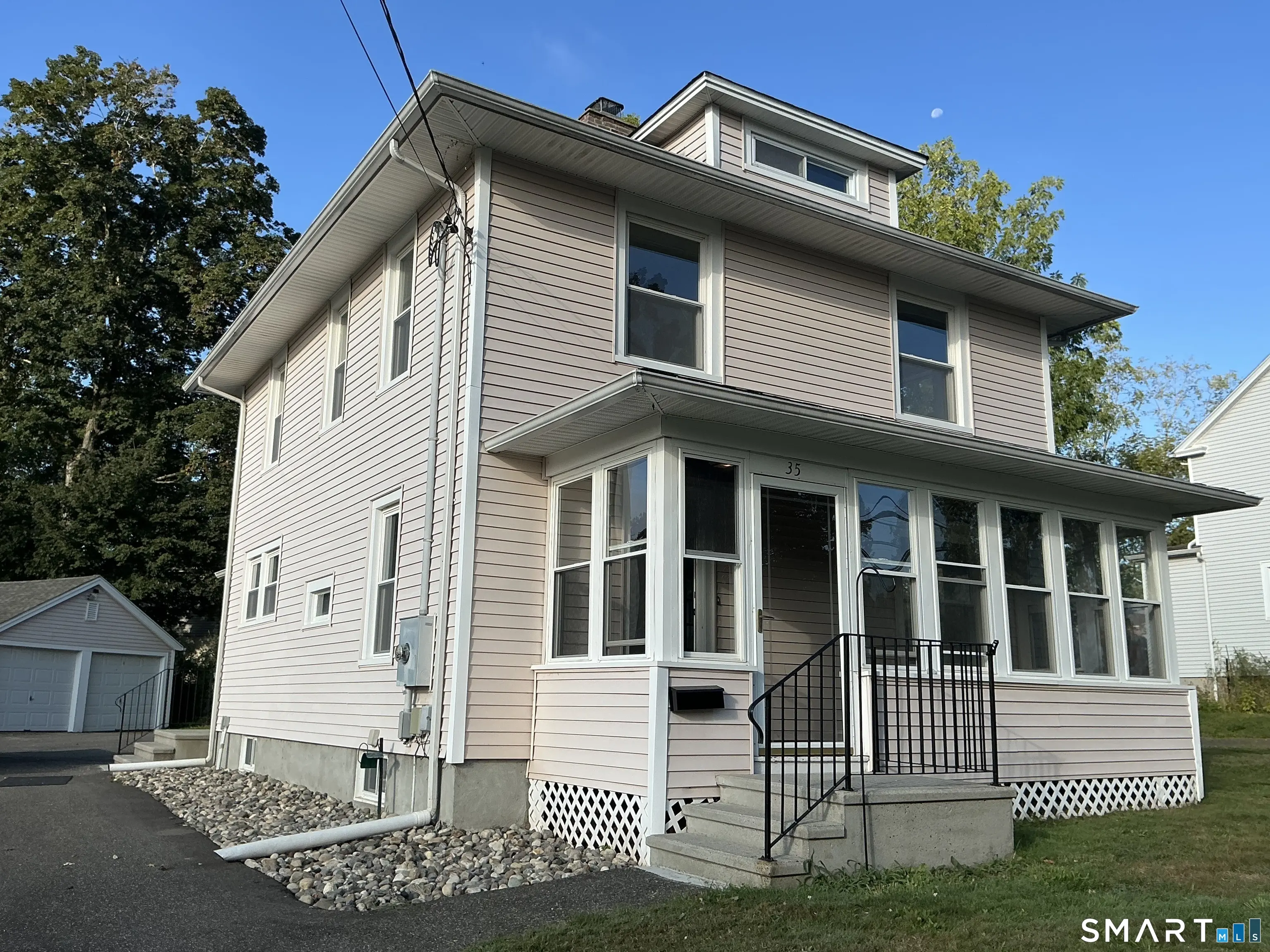 35 West Street, Cromwell