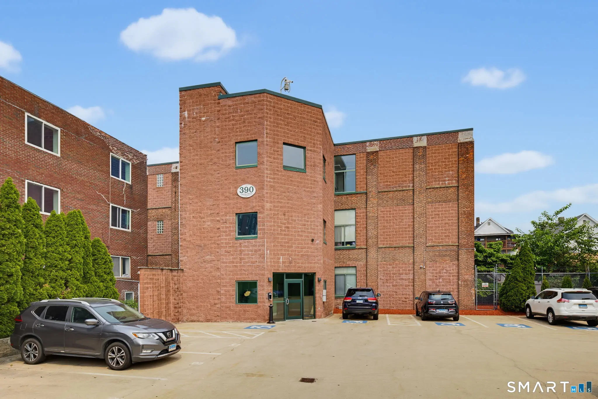390 Charles Street 301, Bridgeport