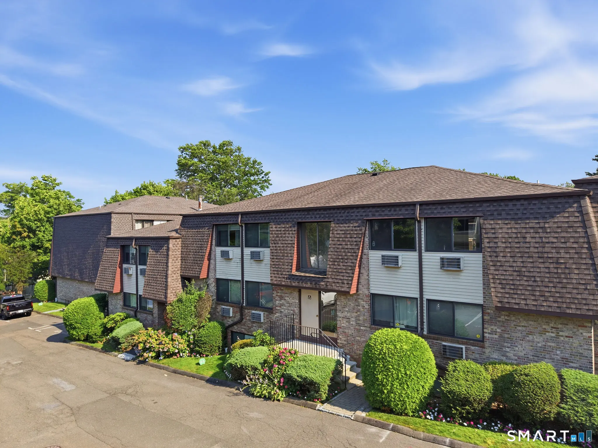 255 Strawberry Hill Avenue E5, Stamford