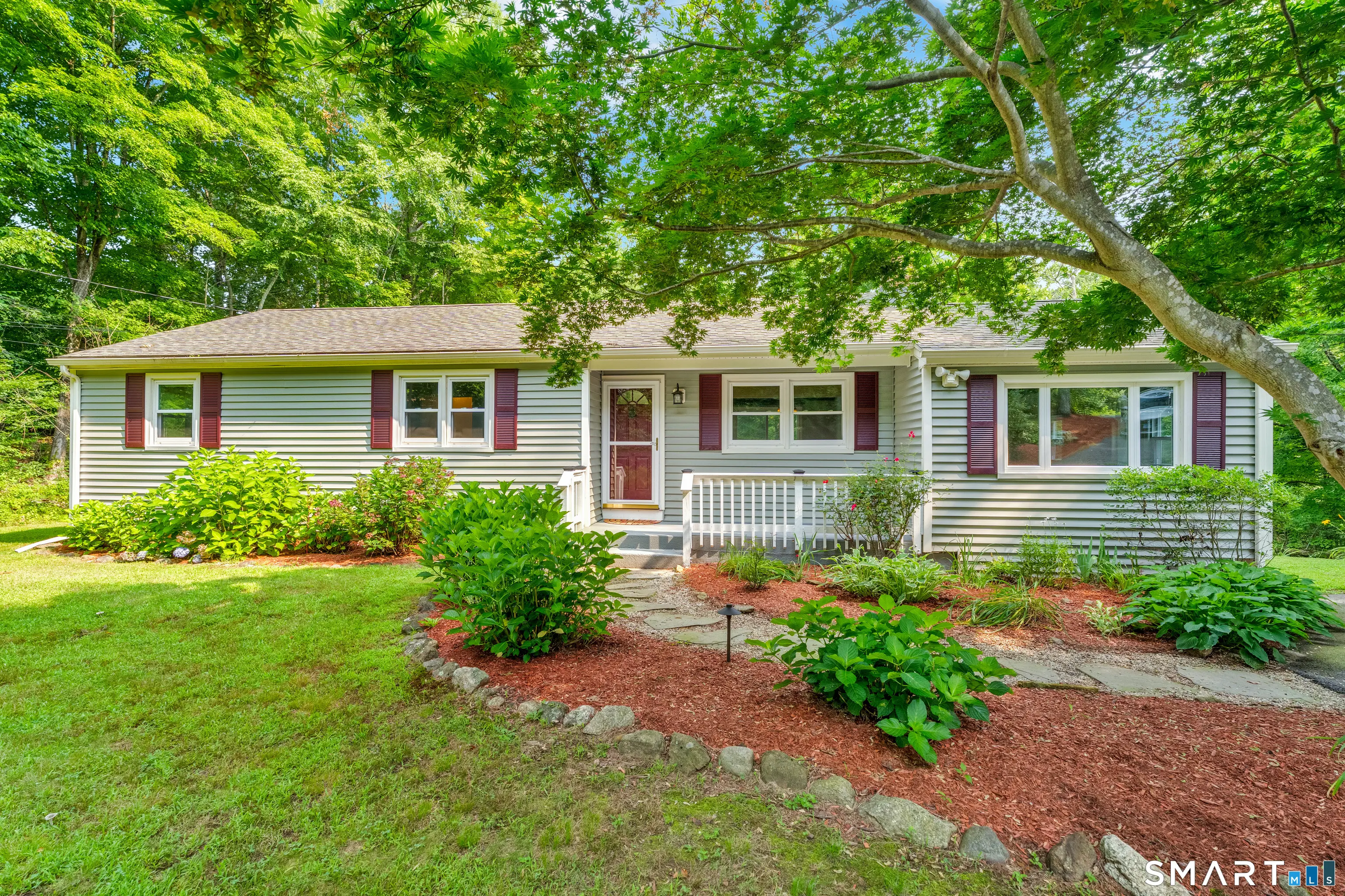 165 Colchester Avenue, East Hampton