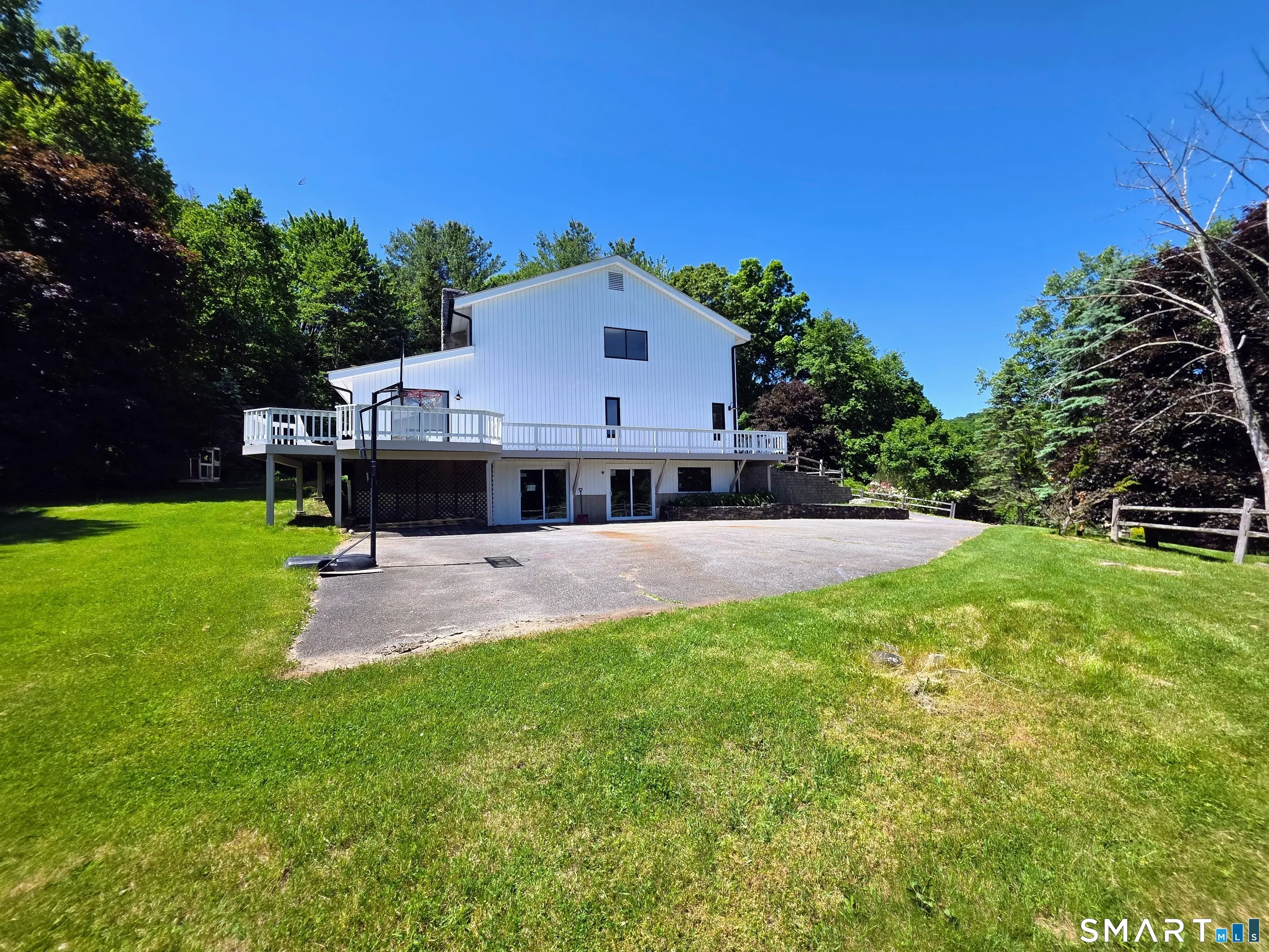7 Glenview Drive, Sherman