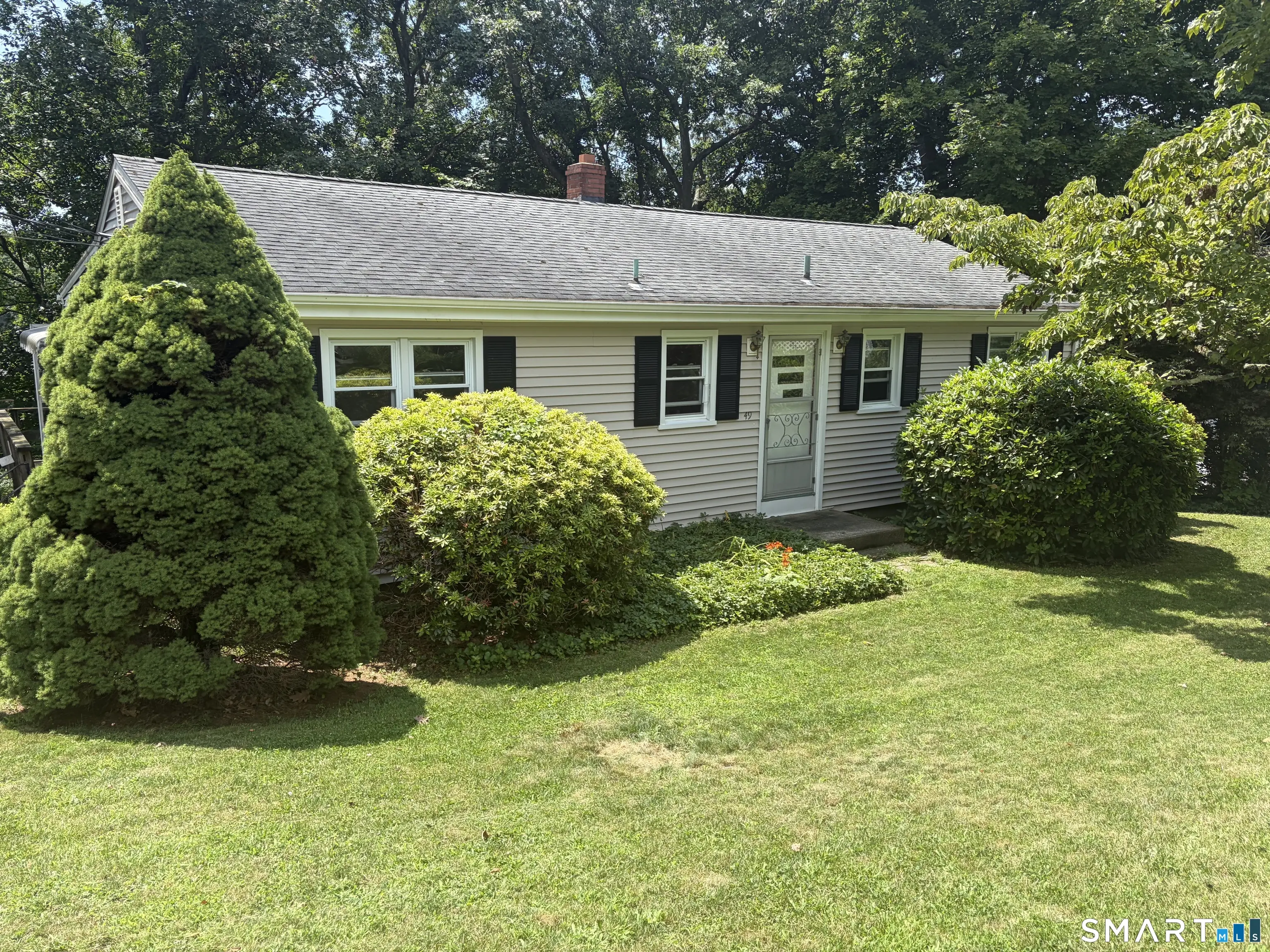 49 Rock Pasture Road, Branford