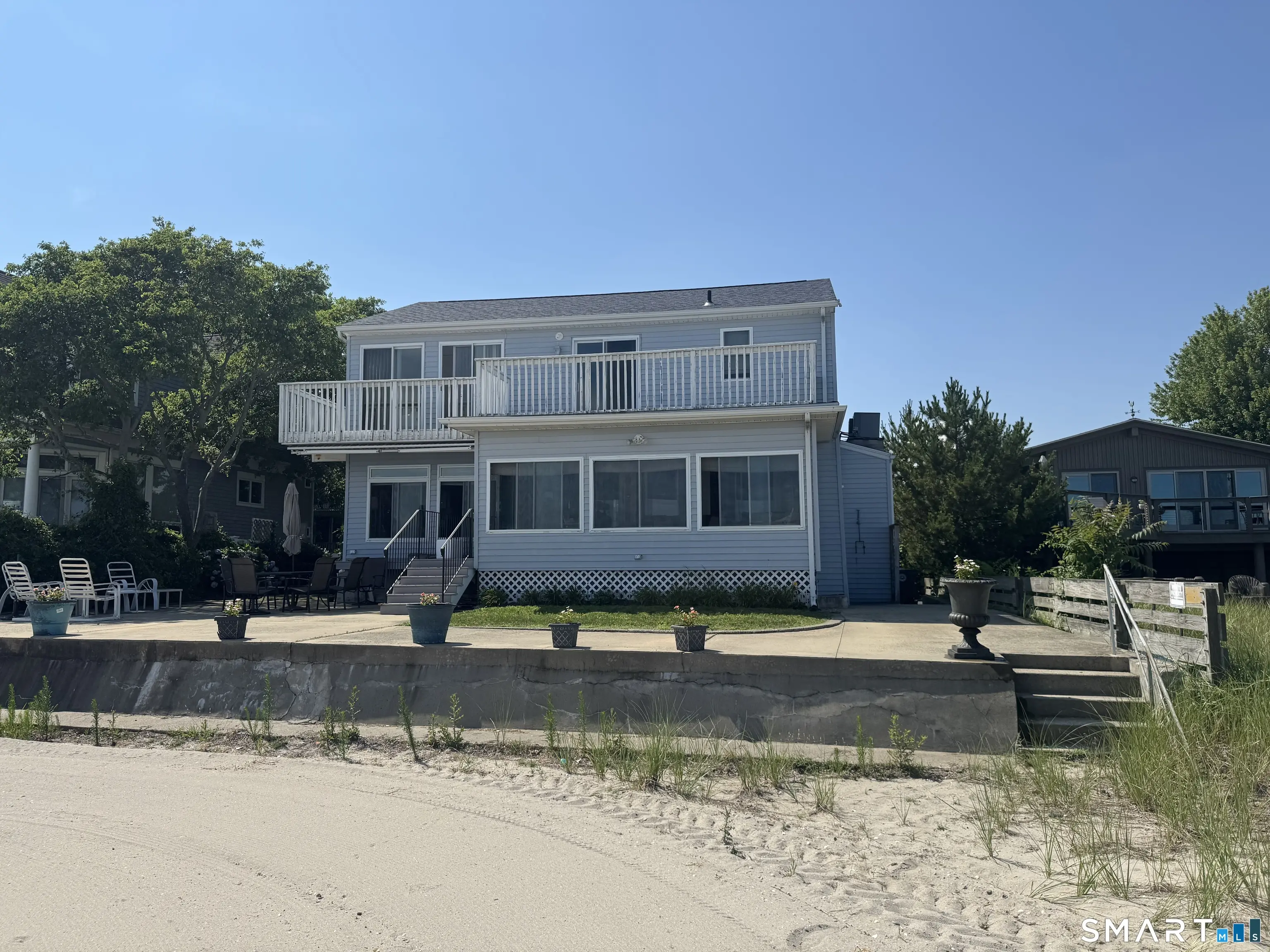 105 Milford Point Road, Milford