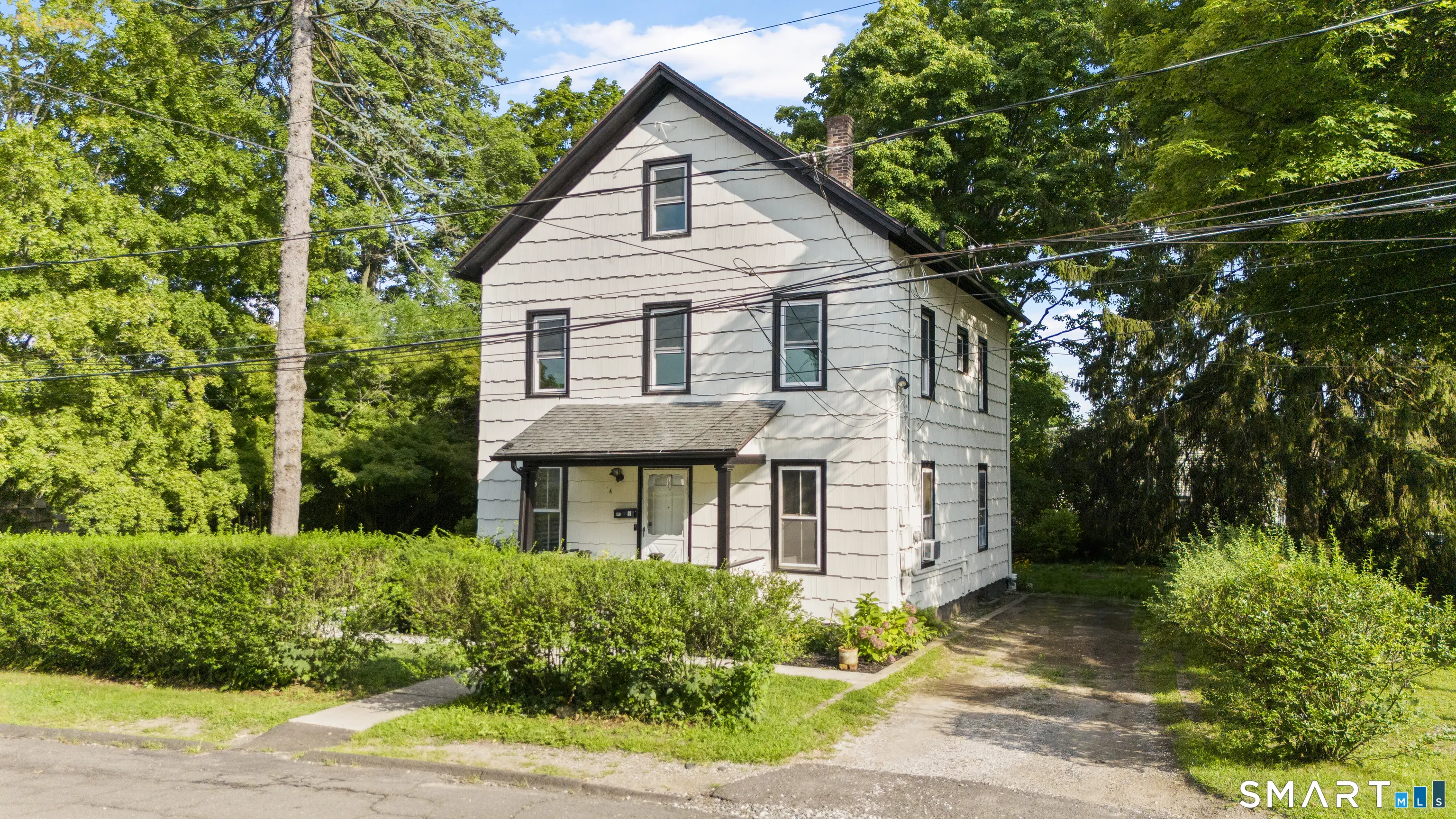 14 Home Place, Danbury