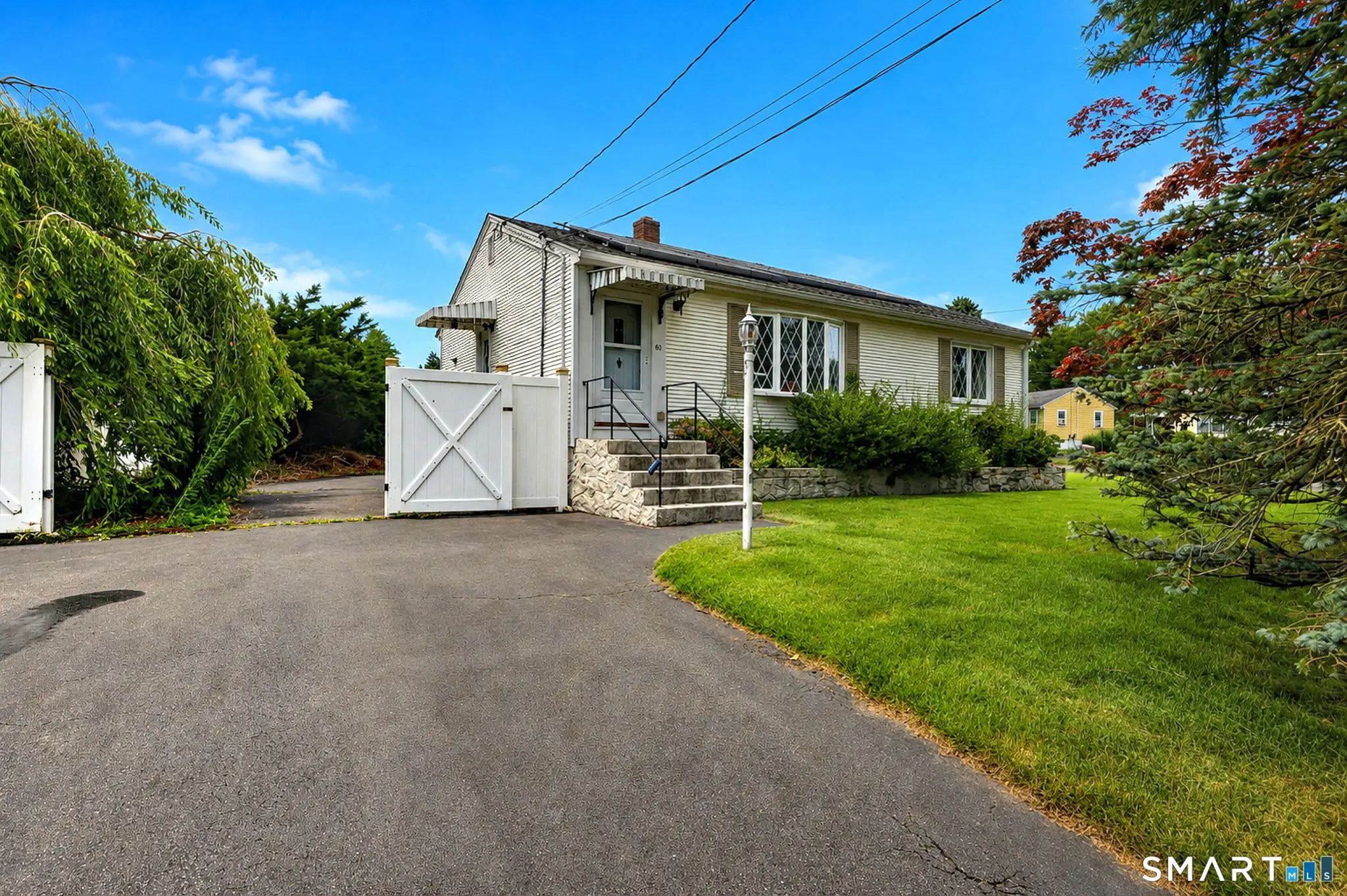 61 Northrop Road, West Haven