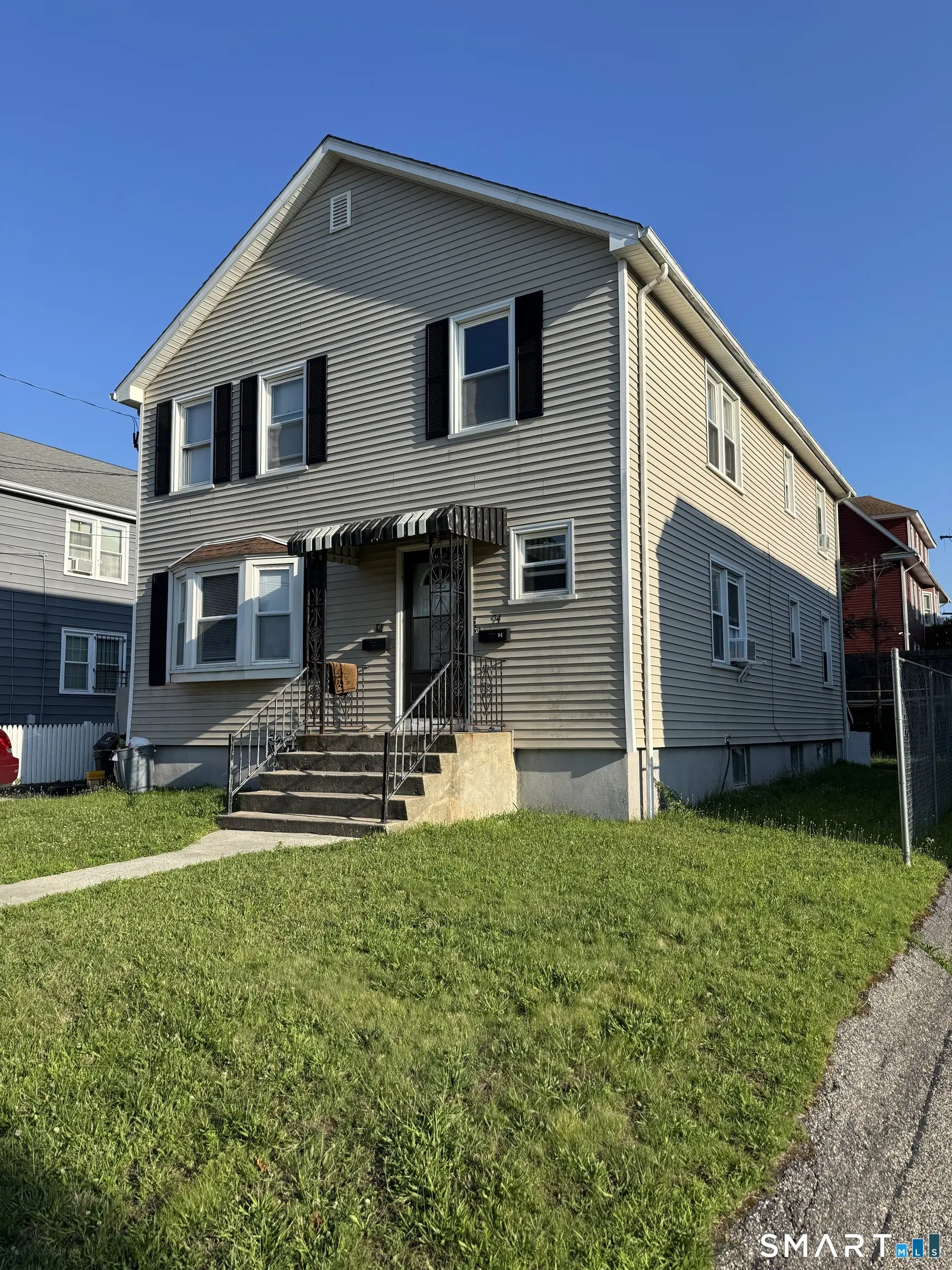 94-96 Locust Street, Bridgeport