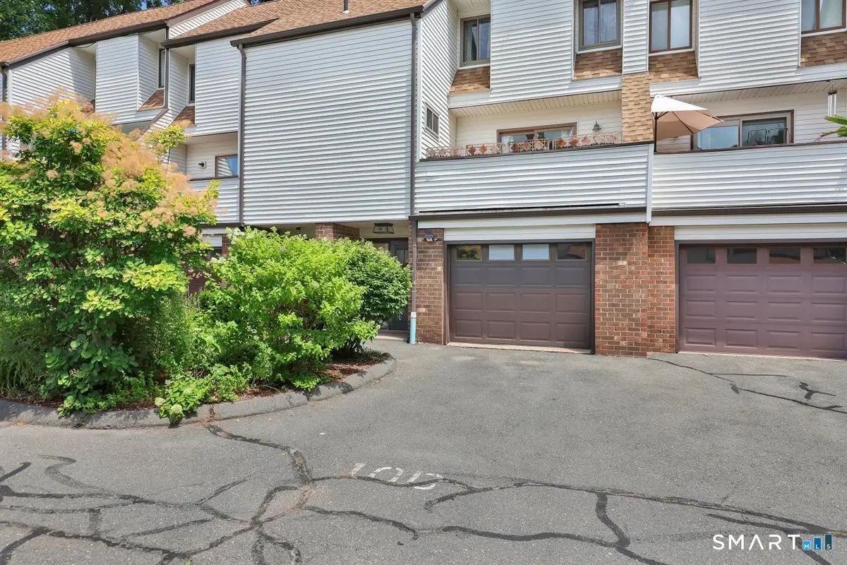 285 Queen Street 10d, Southington