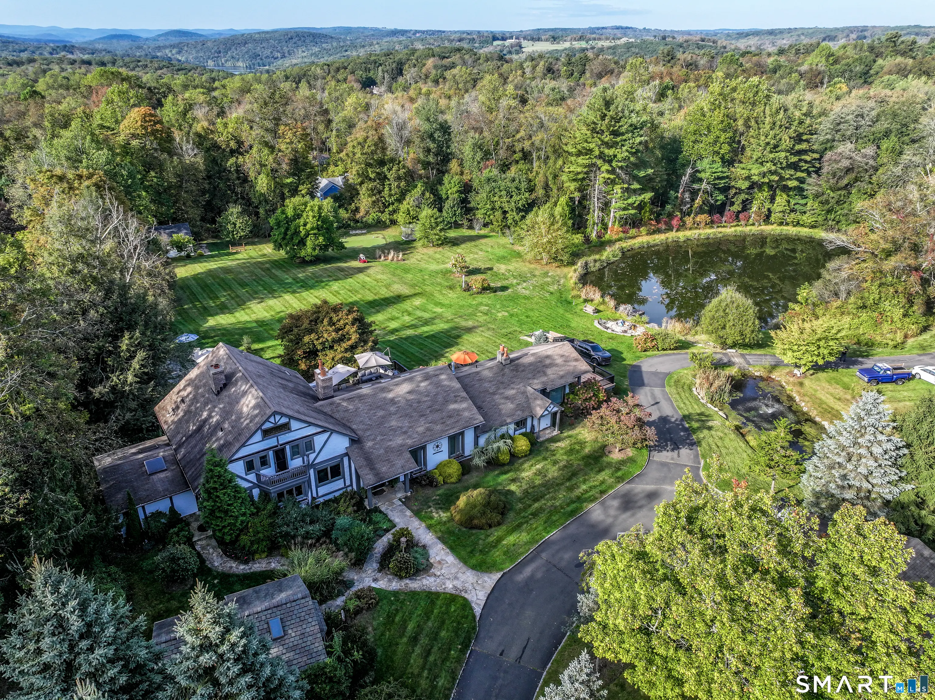 70 Obtuse Hill Road, Brookfield