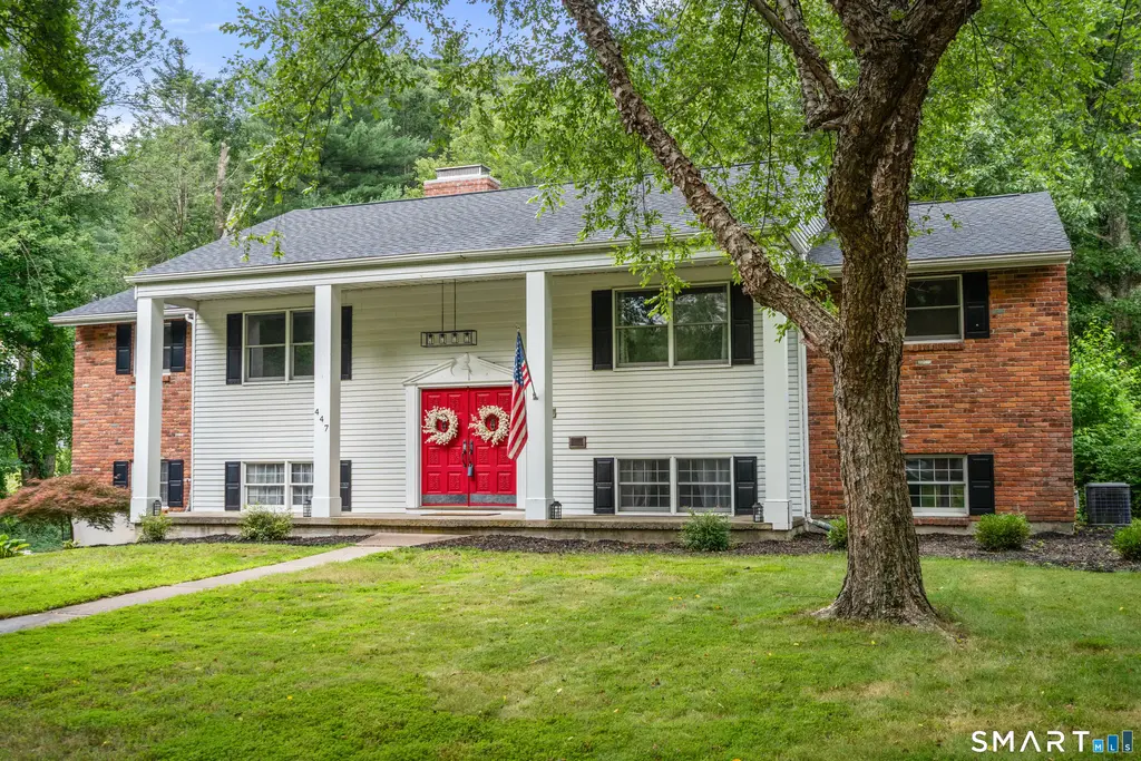 447 Lovely Street, Avon