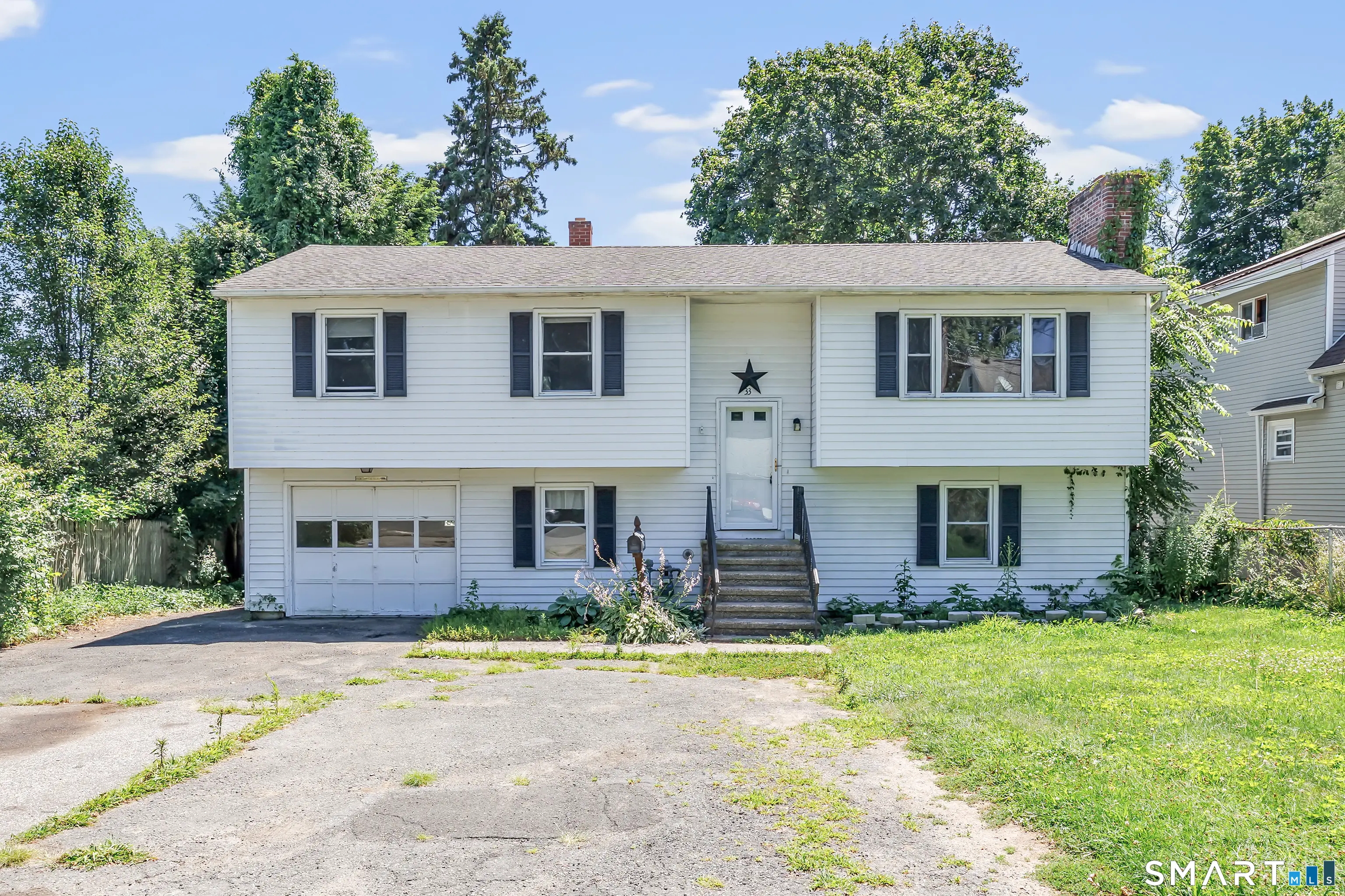 33 Fuller Street, Naugatuck