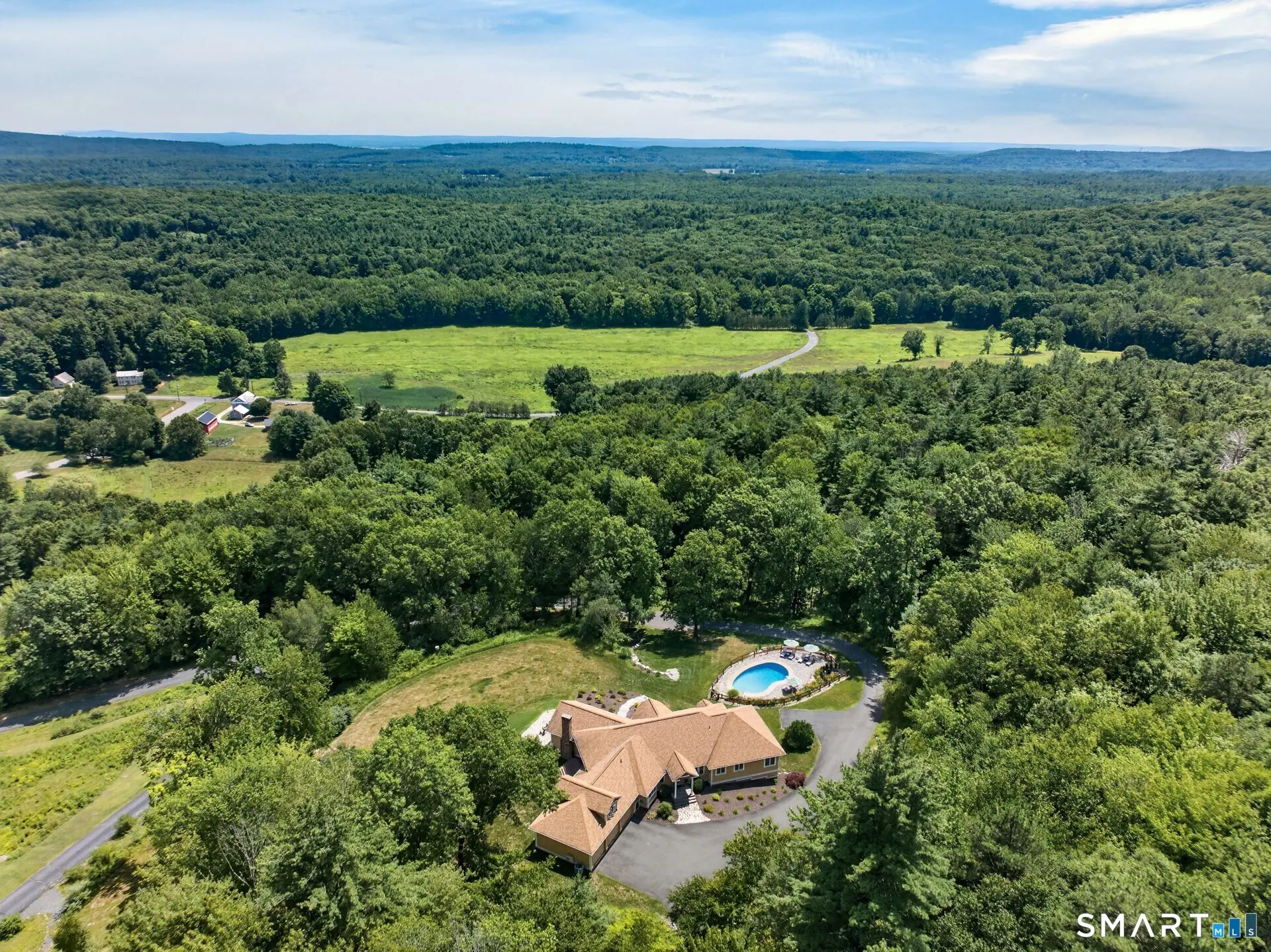 9 Reed Hill Road, Granby