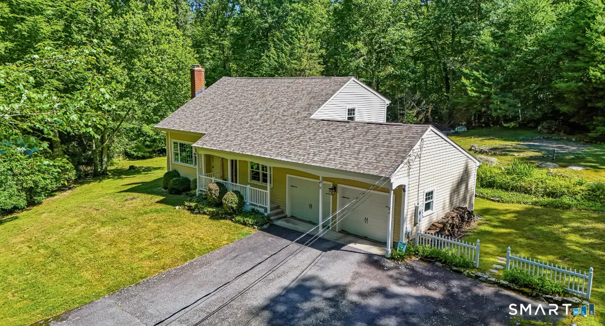 84 Christy Hill Road, Ledyard