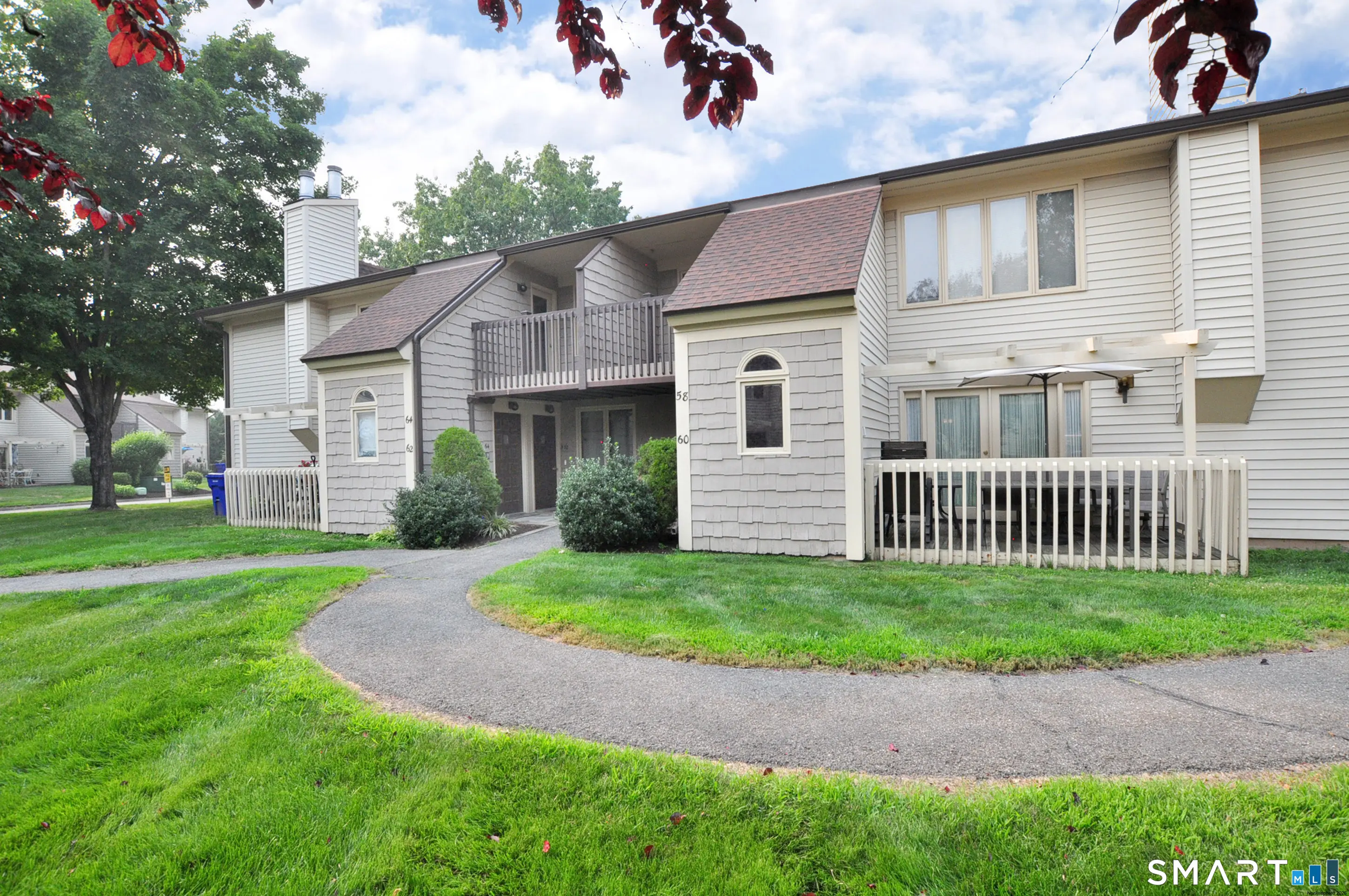 64 Little Oak Lane 64, Rocky Hill