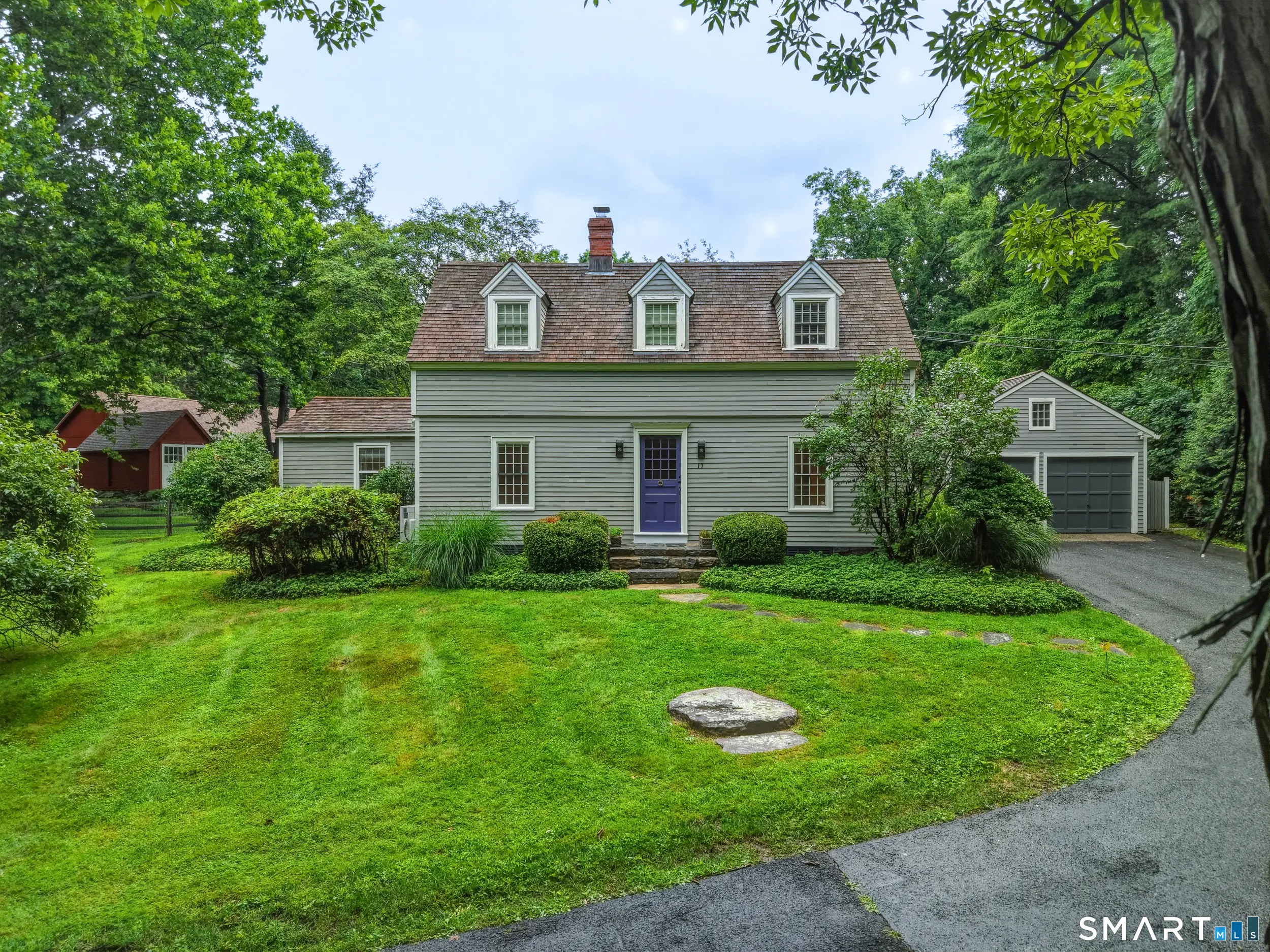 17 Curtiss Road, Woodbury