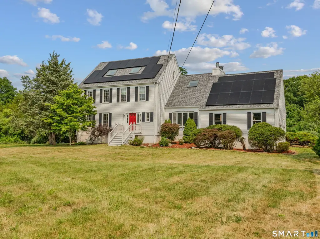 70 Stepstone Hill Road, Guilford