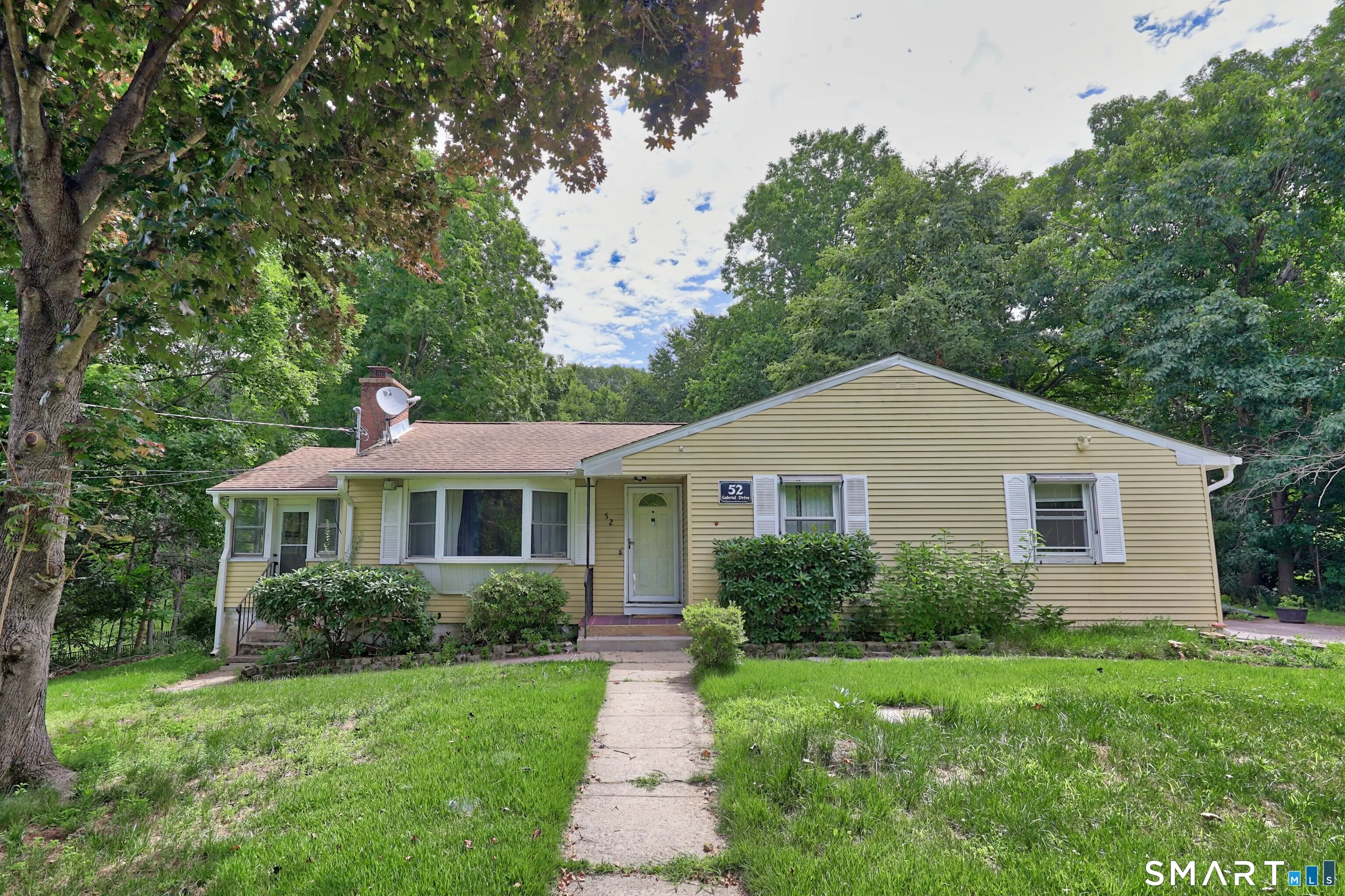 52 Gabriel Drive, Naugatuck