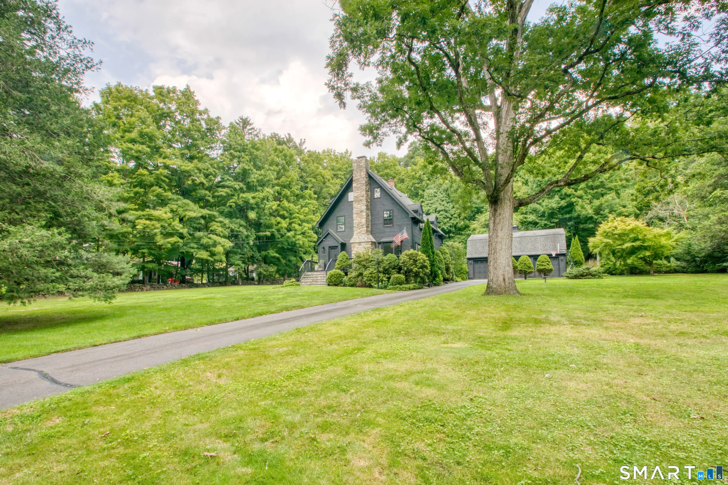 132 Perry Avenue, Norwalk