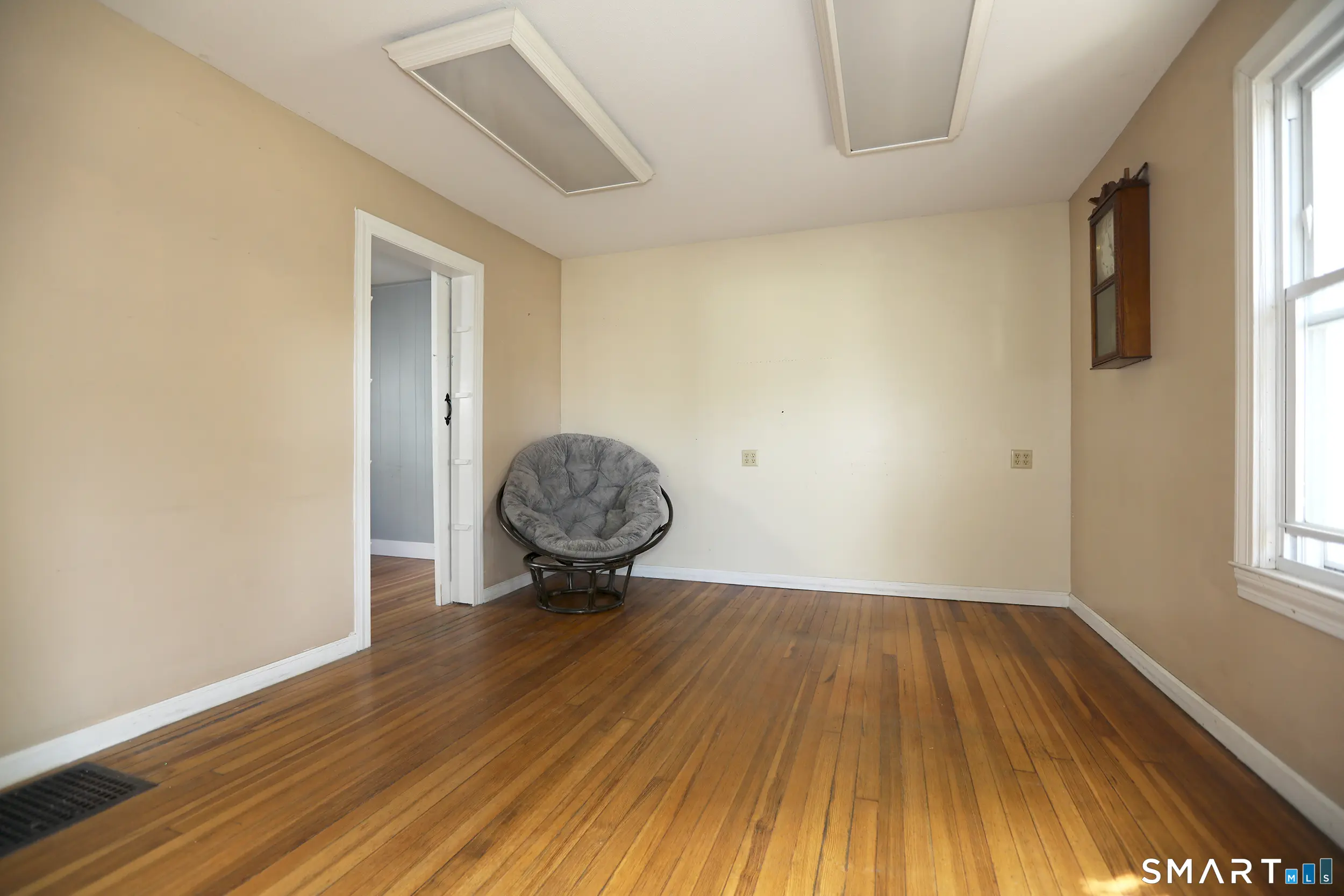 38 Main Street, Simsbury