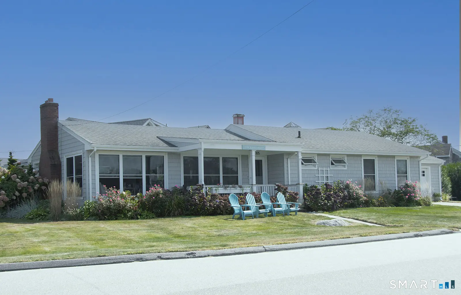 105 Sound Breeze Avenue, Groton
