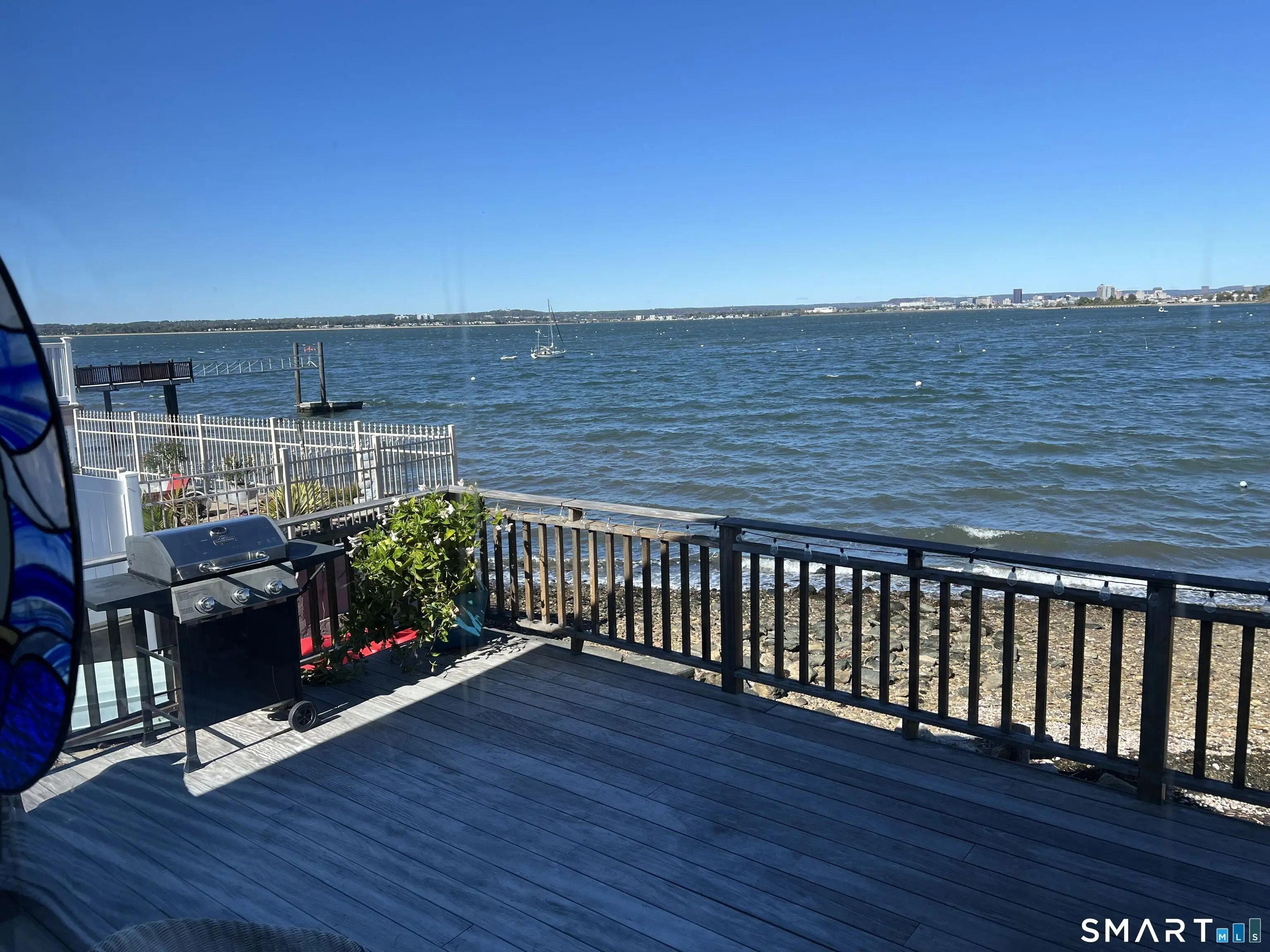 130 Cove Street, New Haven