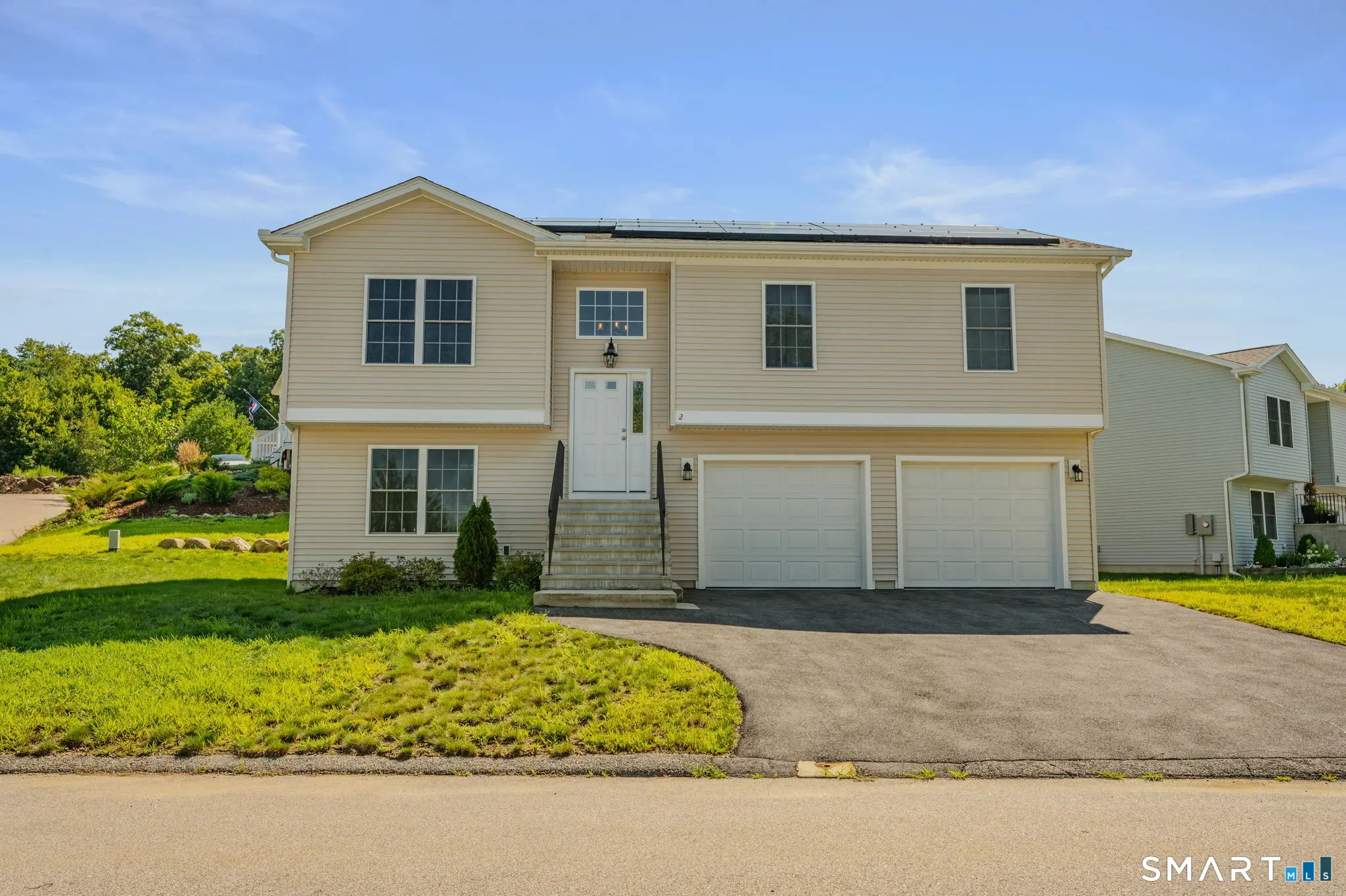 2 Julian Circle, Sterling