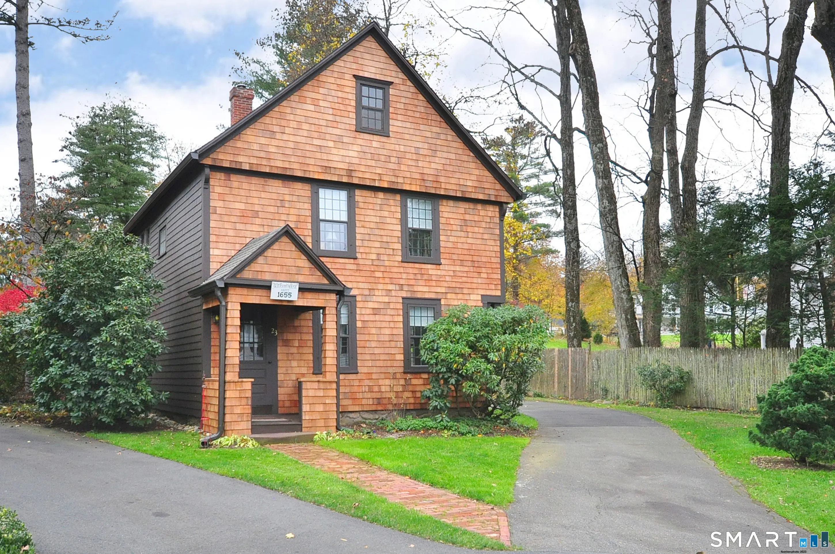 23 Main Street, Farmington
