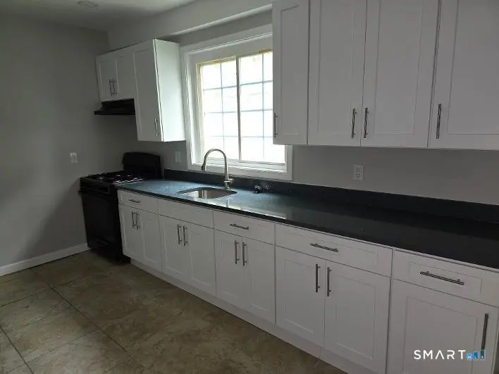 86 Bidwell Street, Waterbury