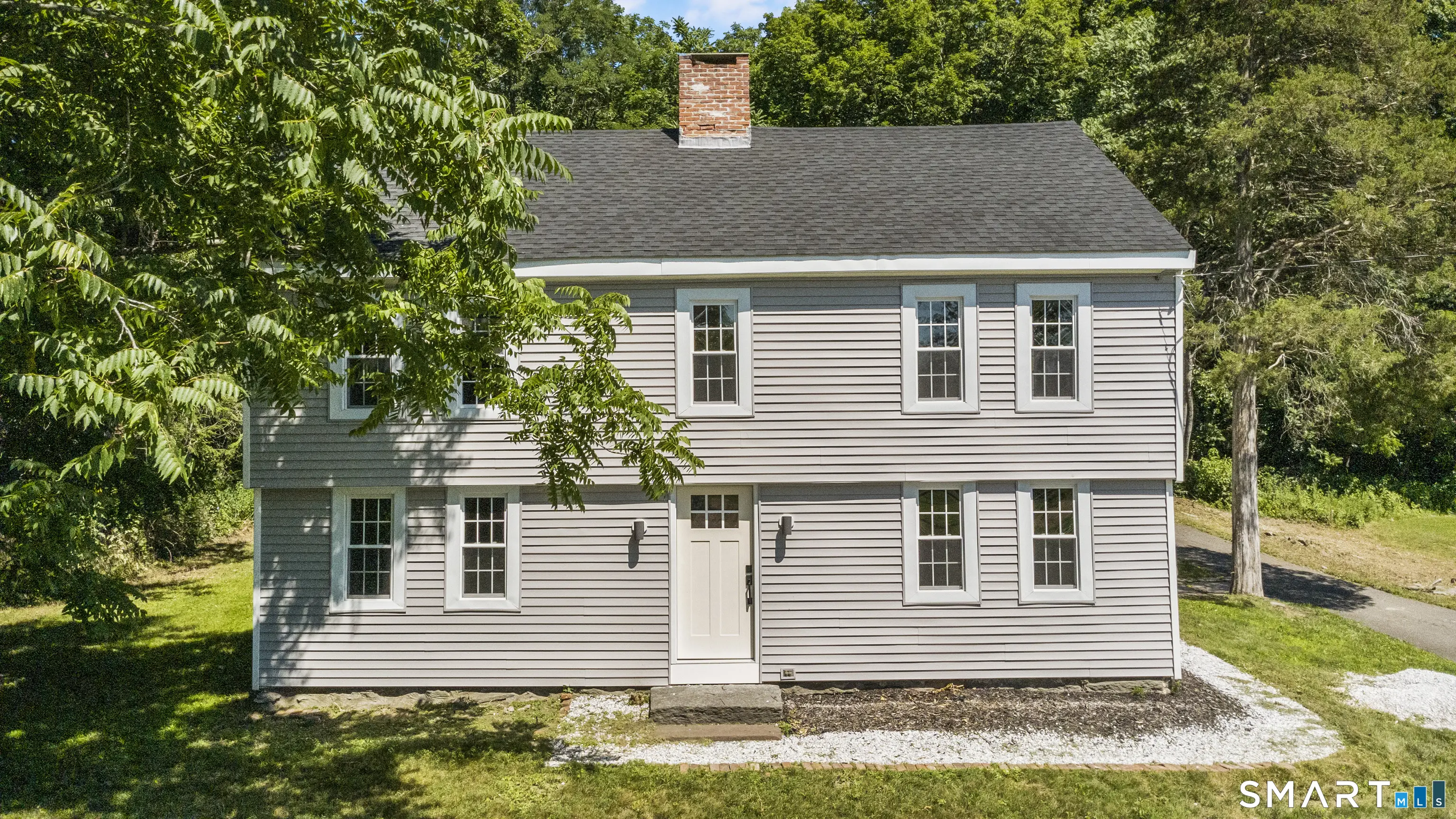 712 Main Street, Glastonbury