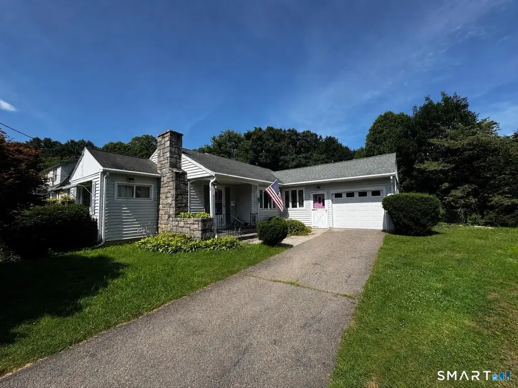 39 Selden Street, Windham