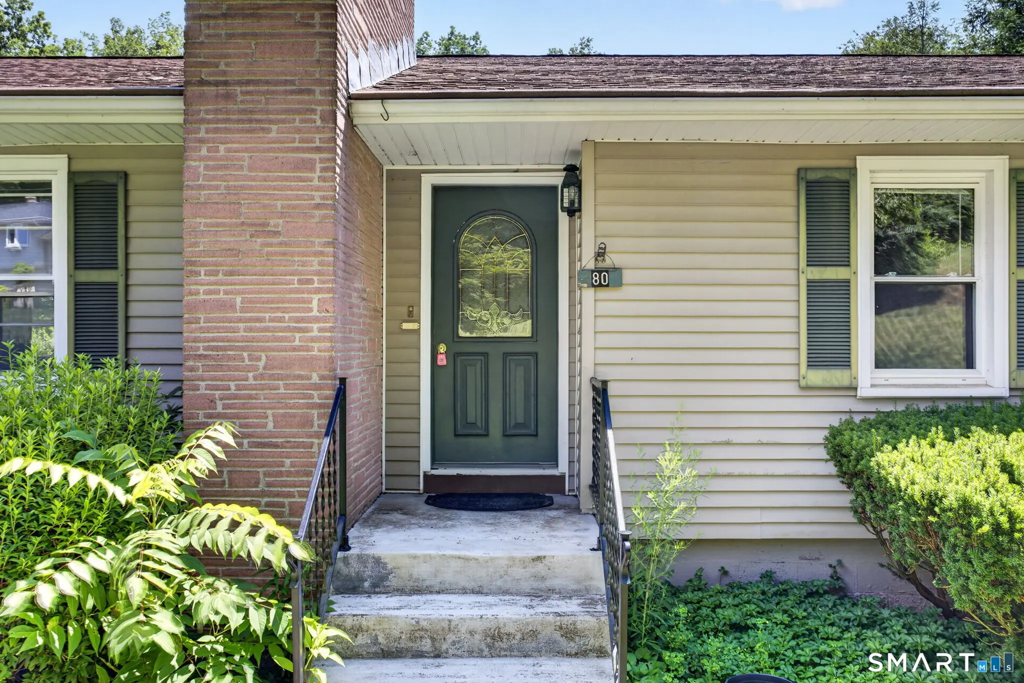 80 Woodland Drive, North Branford