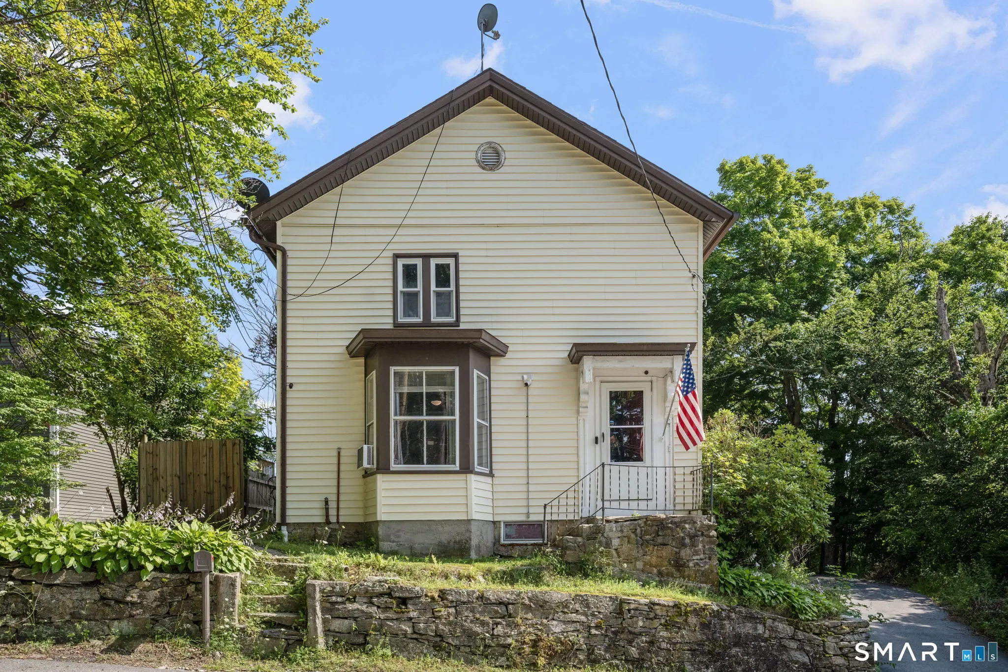 9 Hammond Street, Putnam