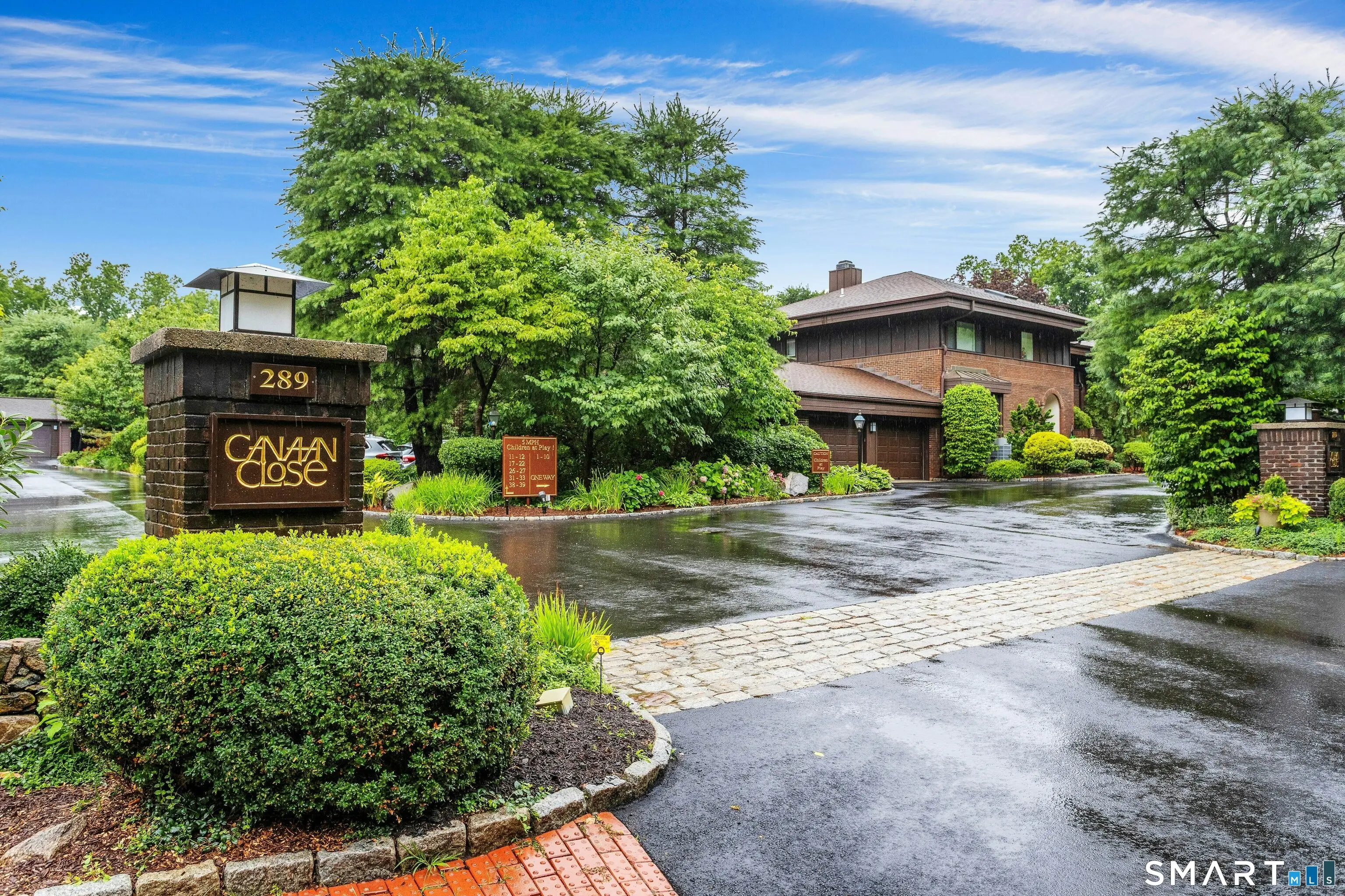 289 New Norwalk Road 23, New Canaan