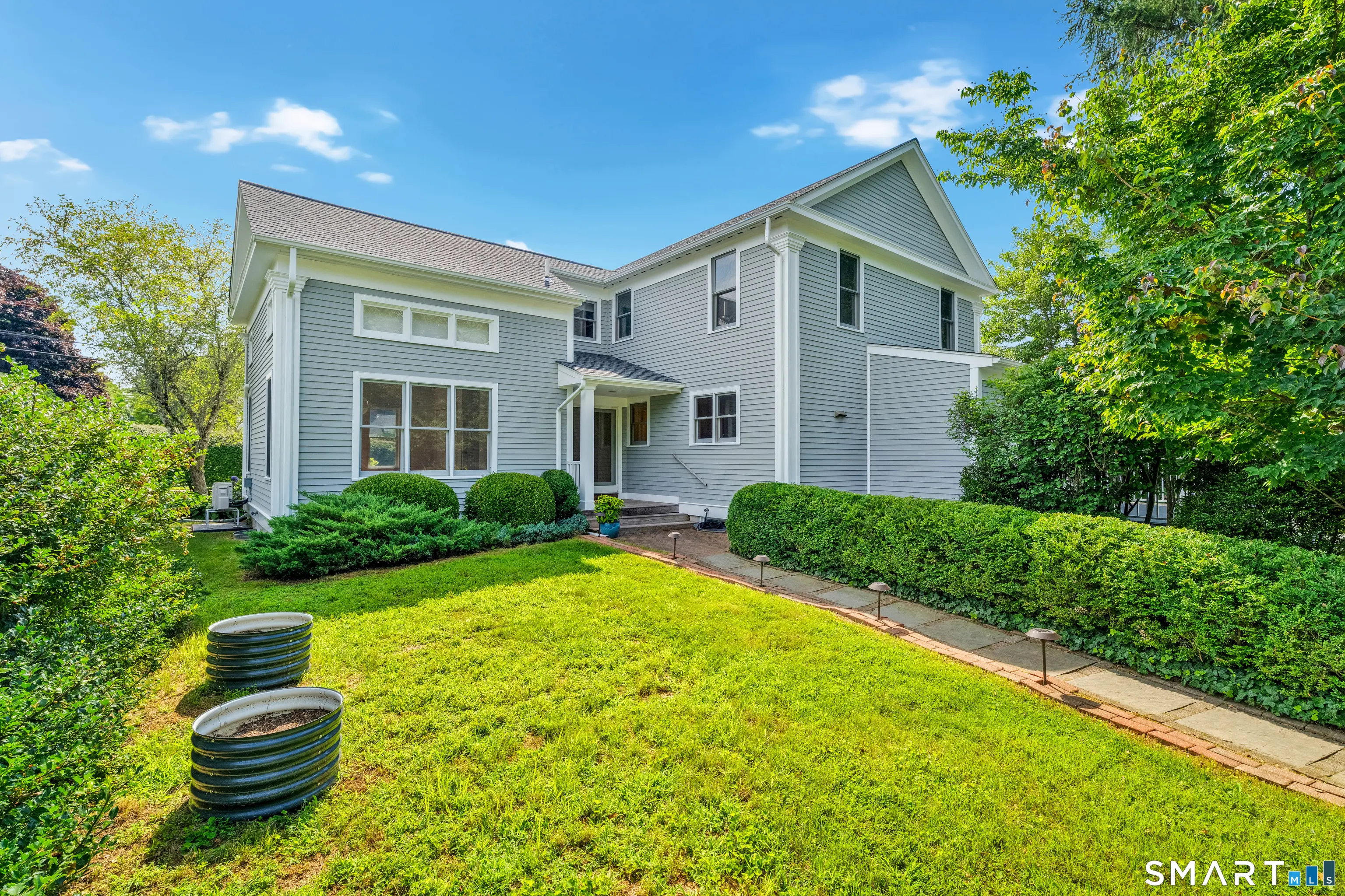 41 Ocean View Avenue, Groton