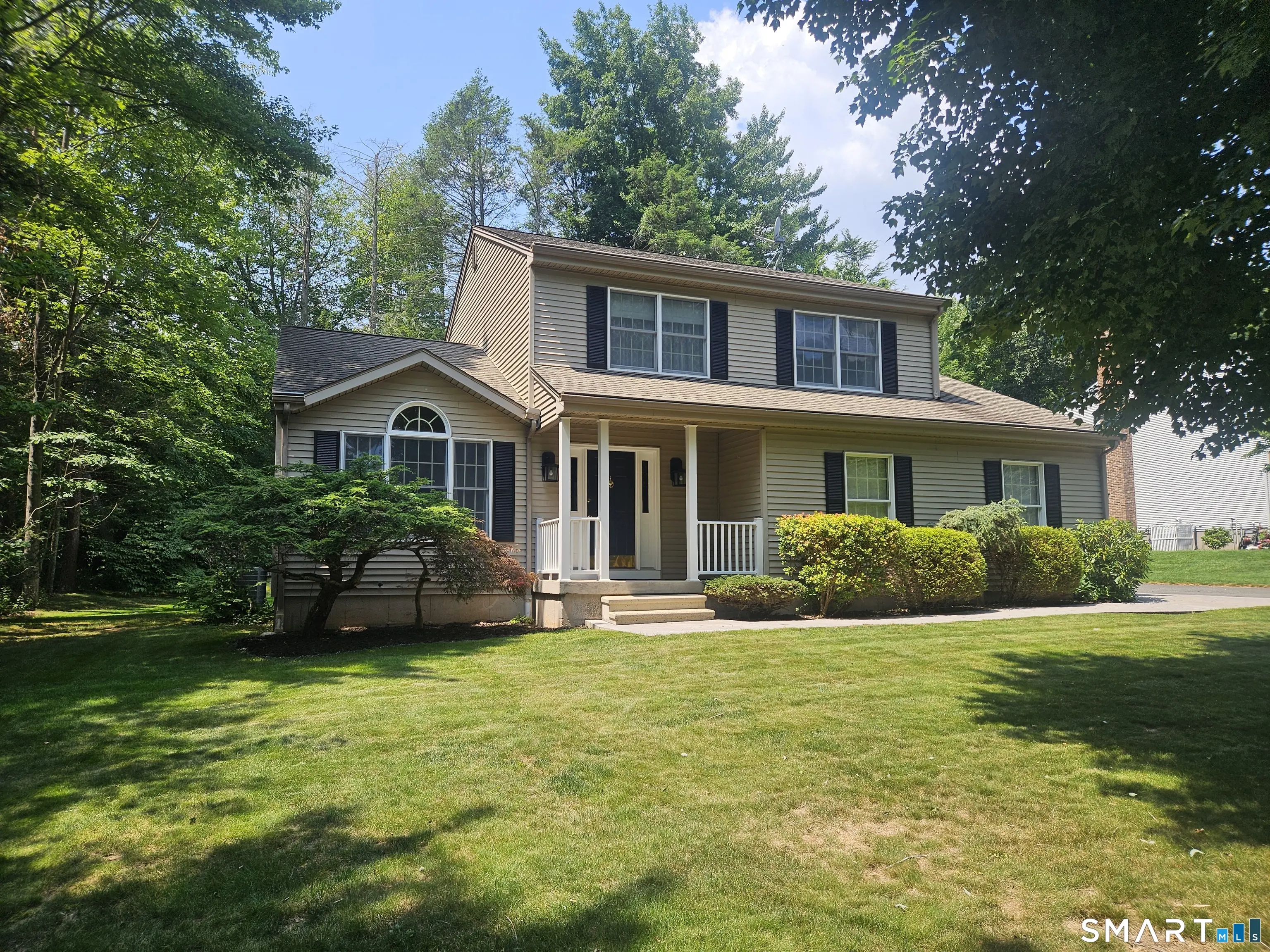 9 Woodberry Hill Drive, Southington
