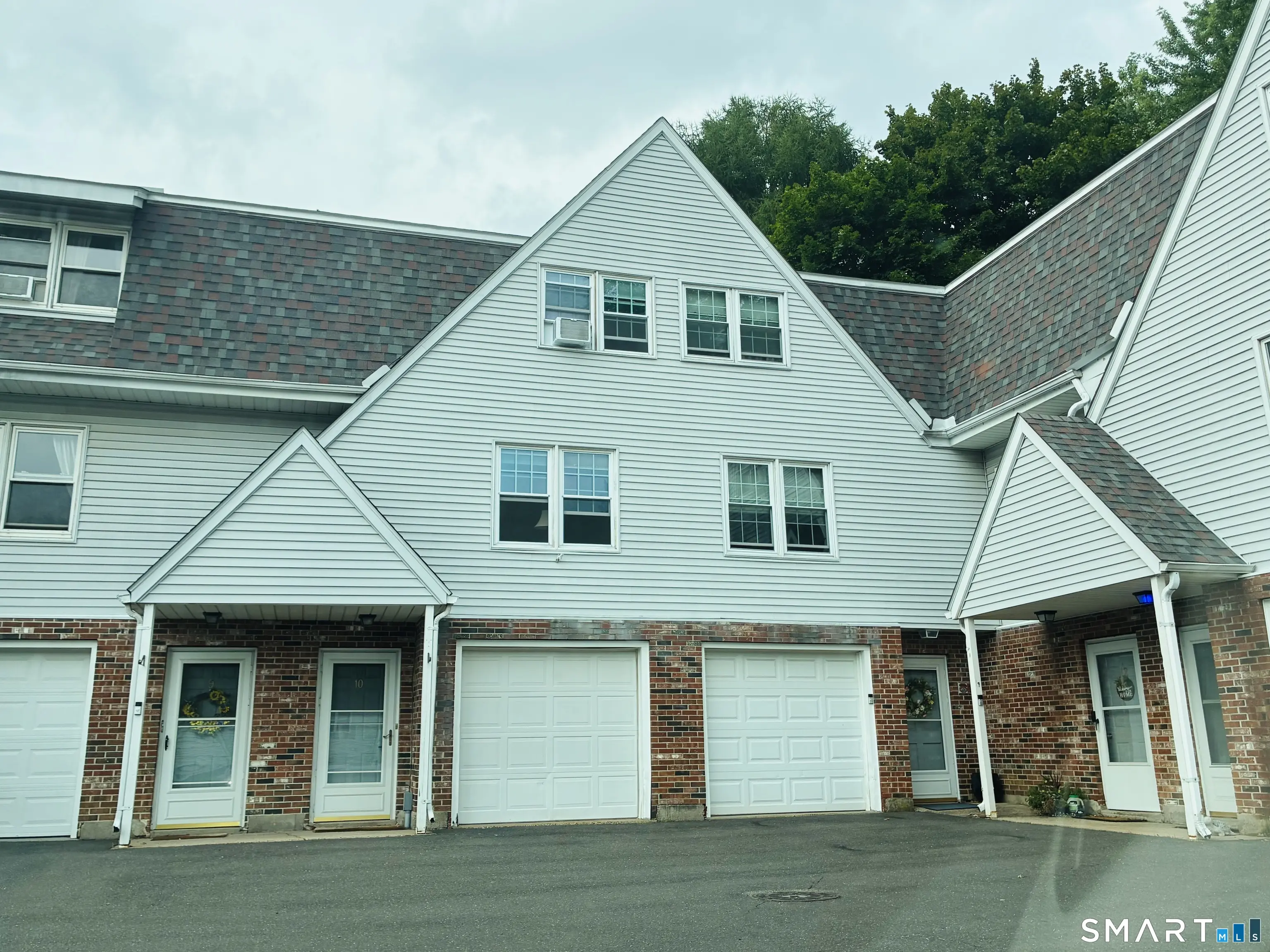 260 Burlington Avenue 10, Bristol