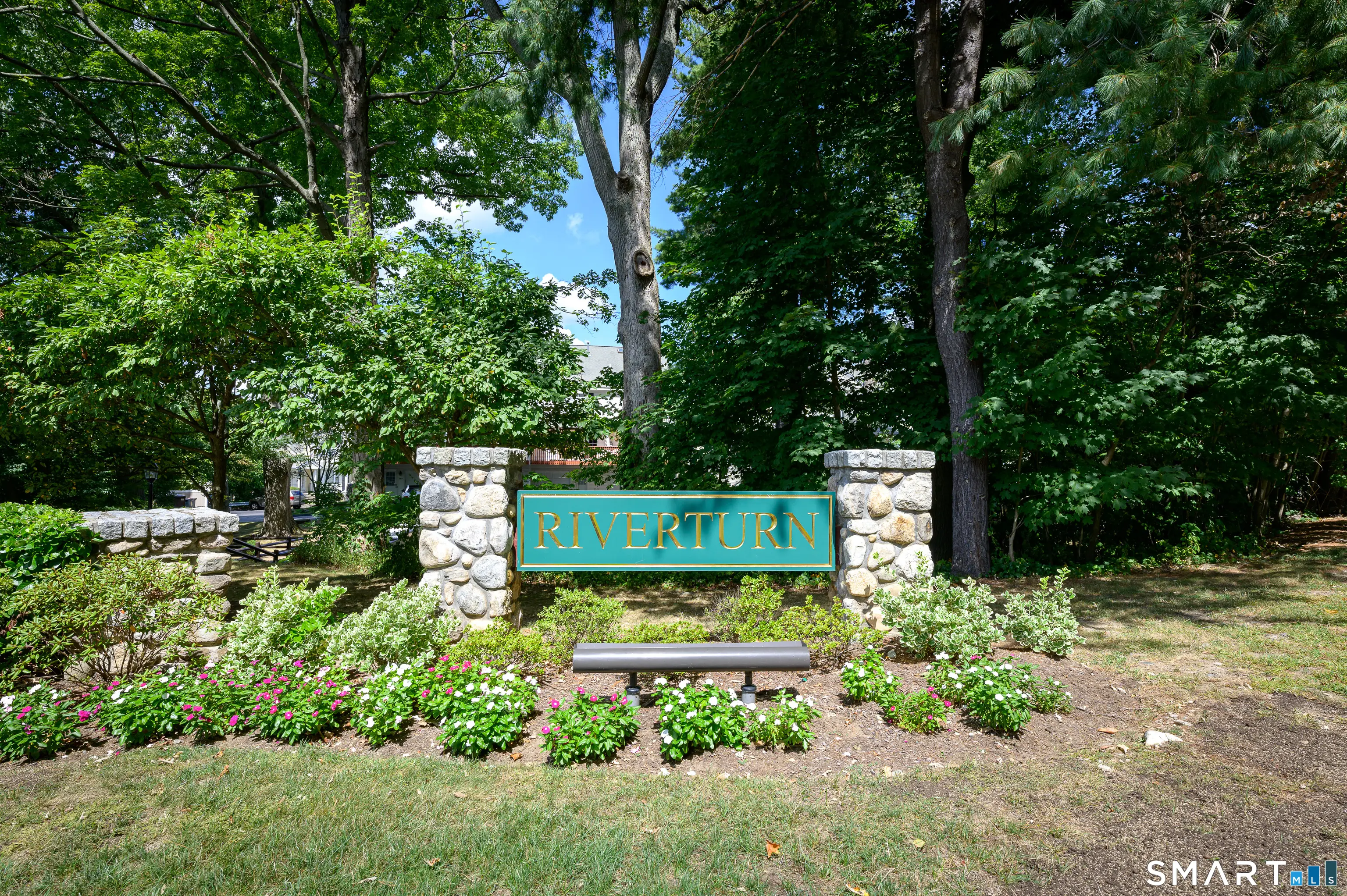 180 Turn Of River Road 1b, Stamford