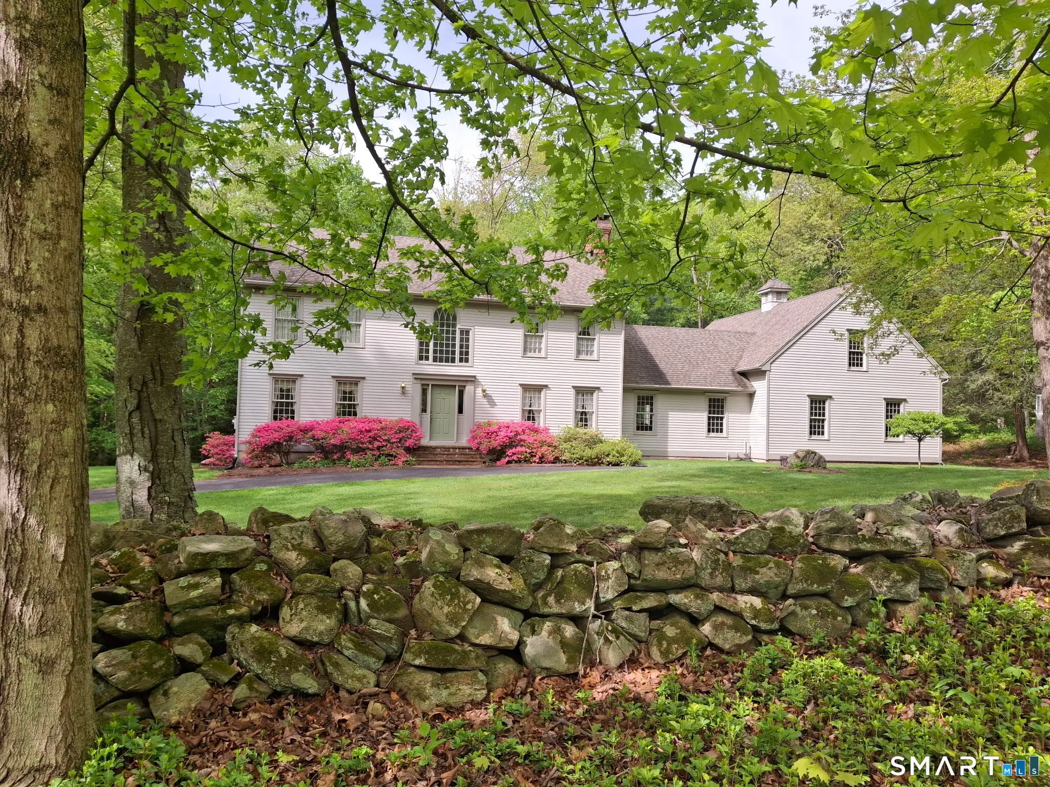 77 Judds Bridge Road, Roxbury