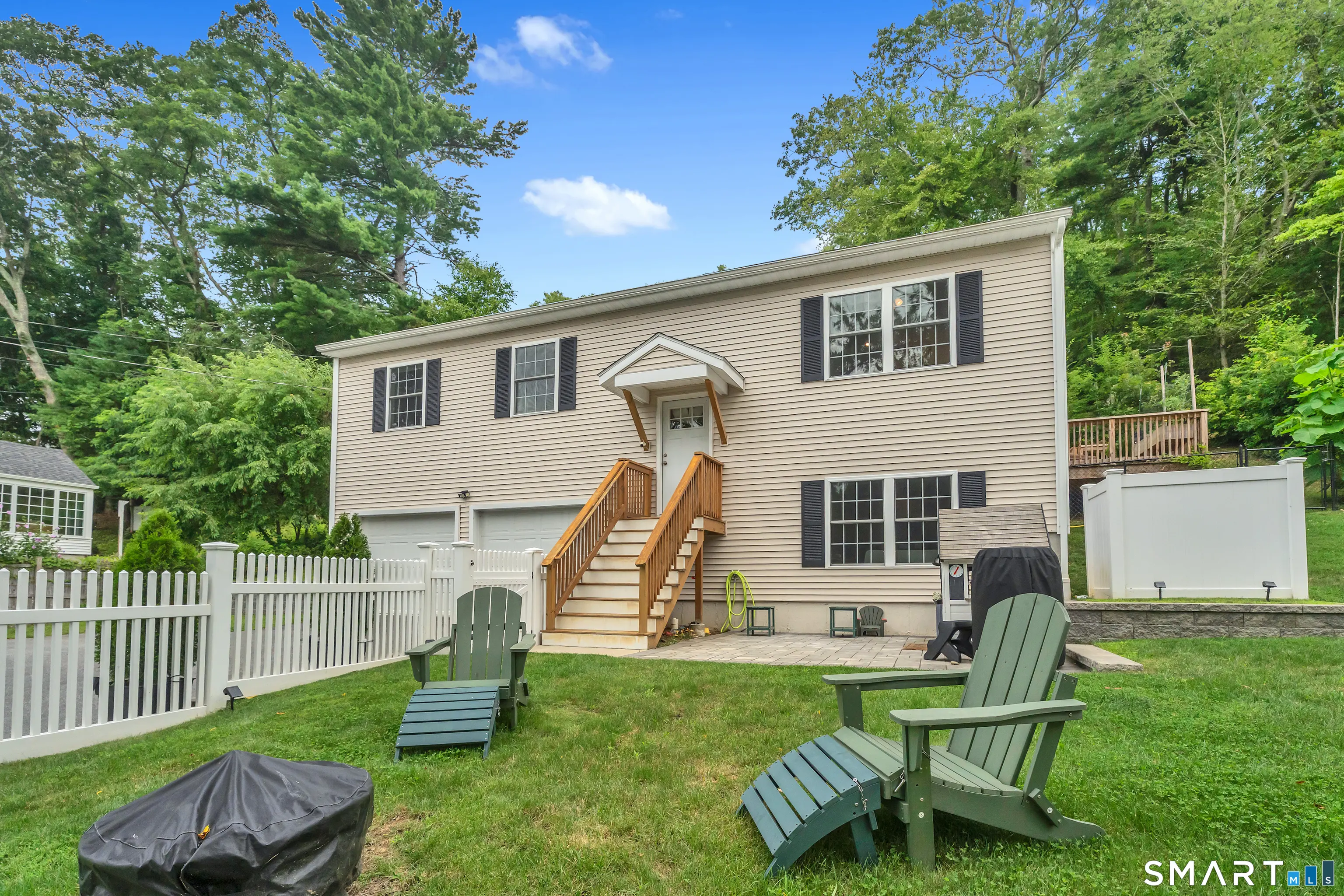 105 A East Pattagansett Road, East Lyme