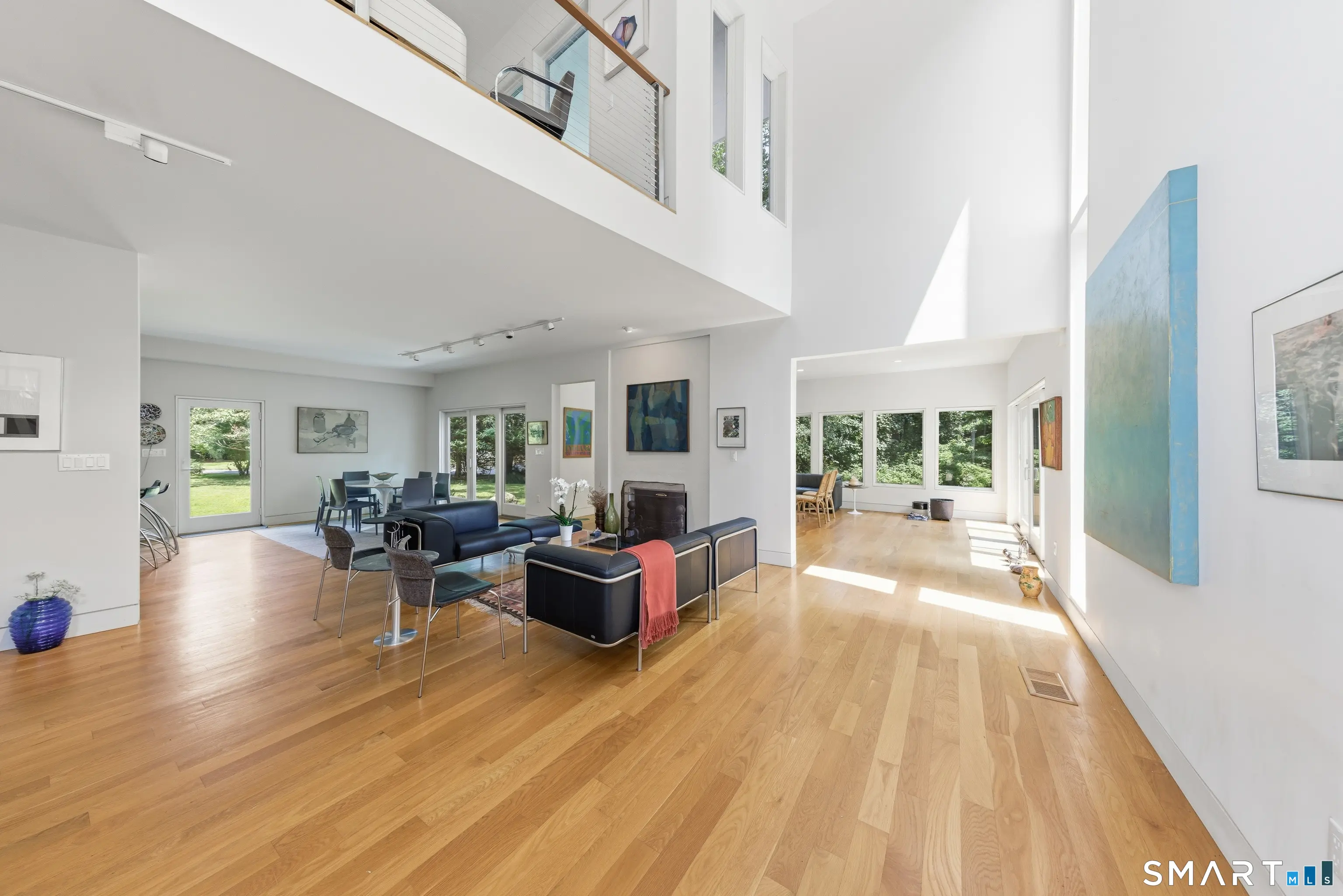 51 Maple Avenue South, Westport