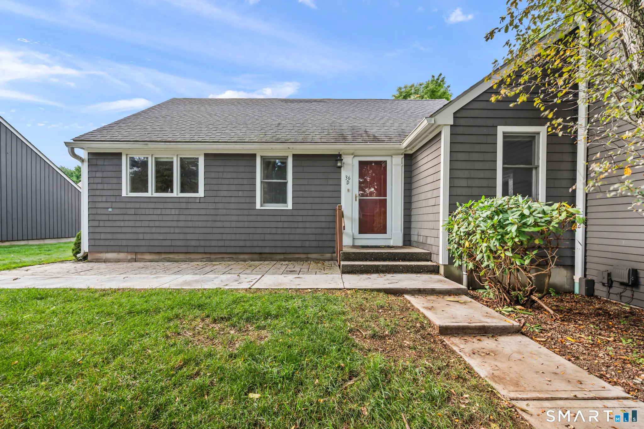 36 Charter Oak Square D, Mansfield