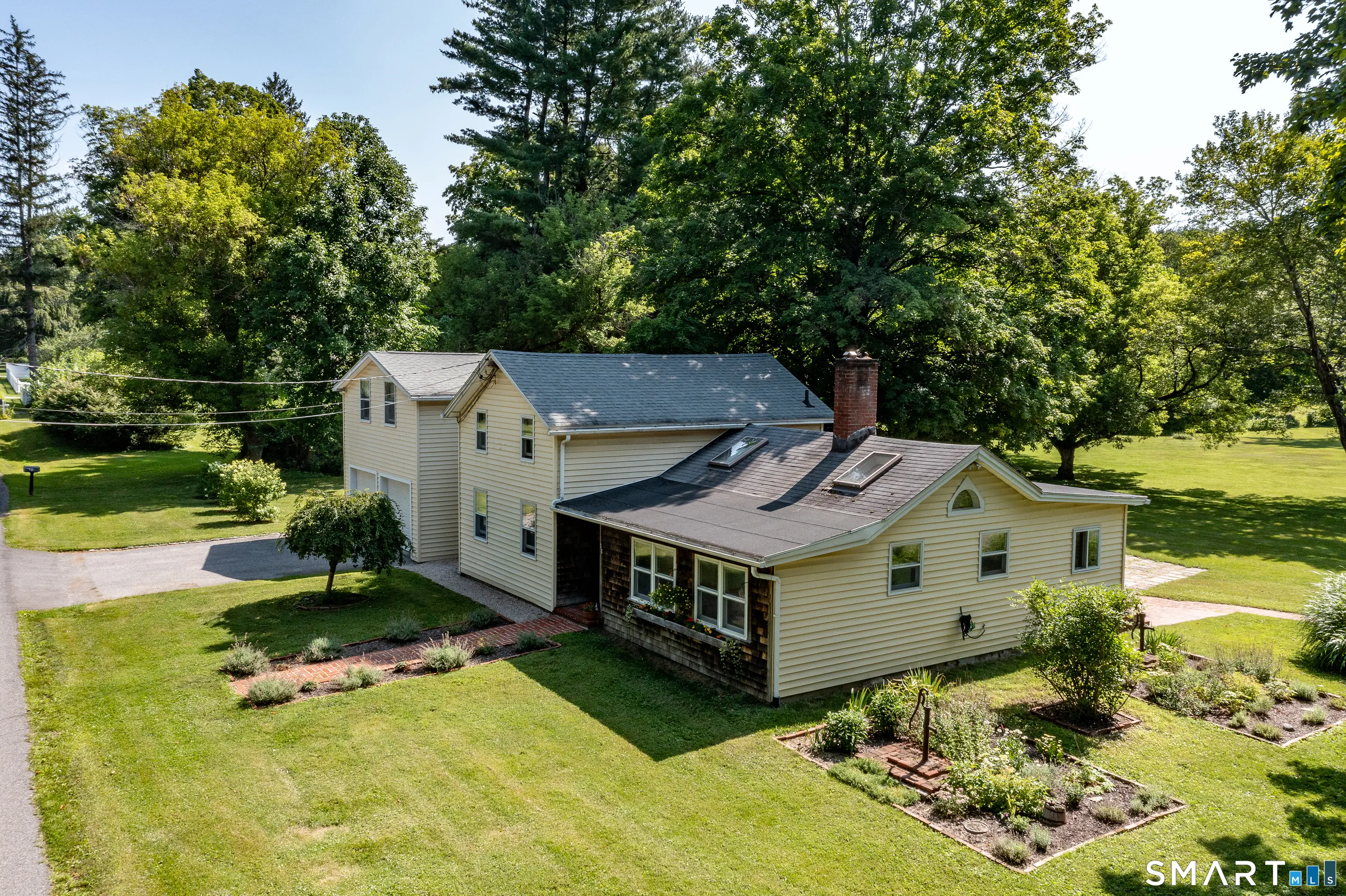 88 Sharon Valley Road, Sharon