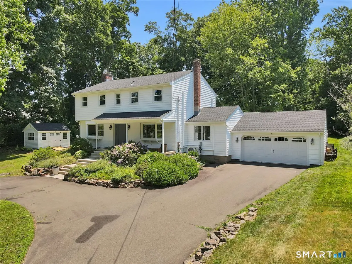 186 Alps Road, Branford