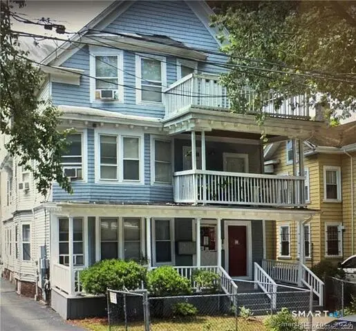 640 Elm Street 3r, New Haven