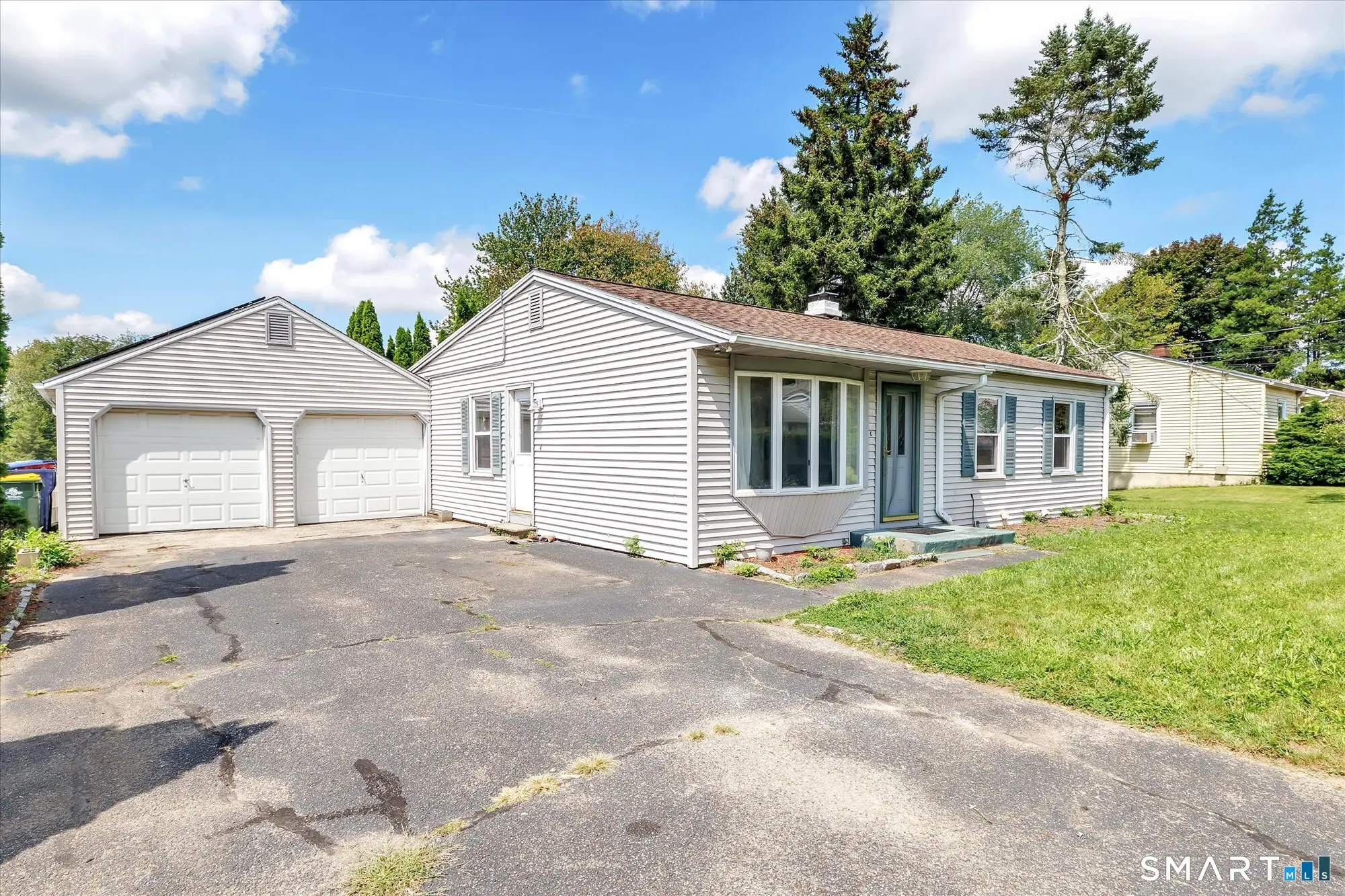12 Crestwood Road, Ansonia