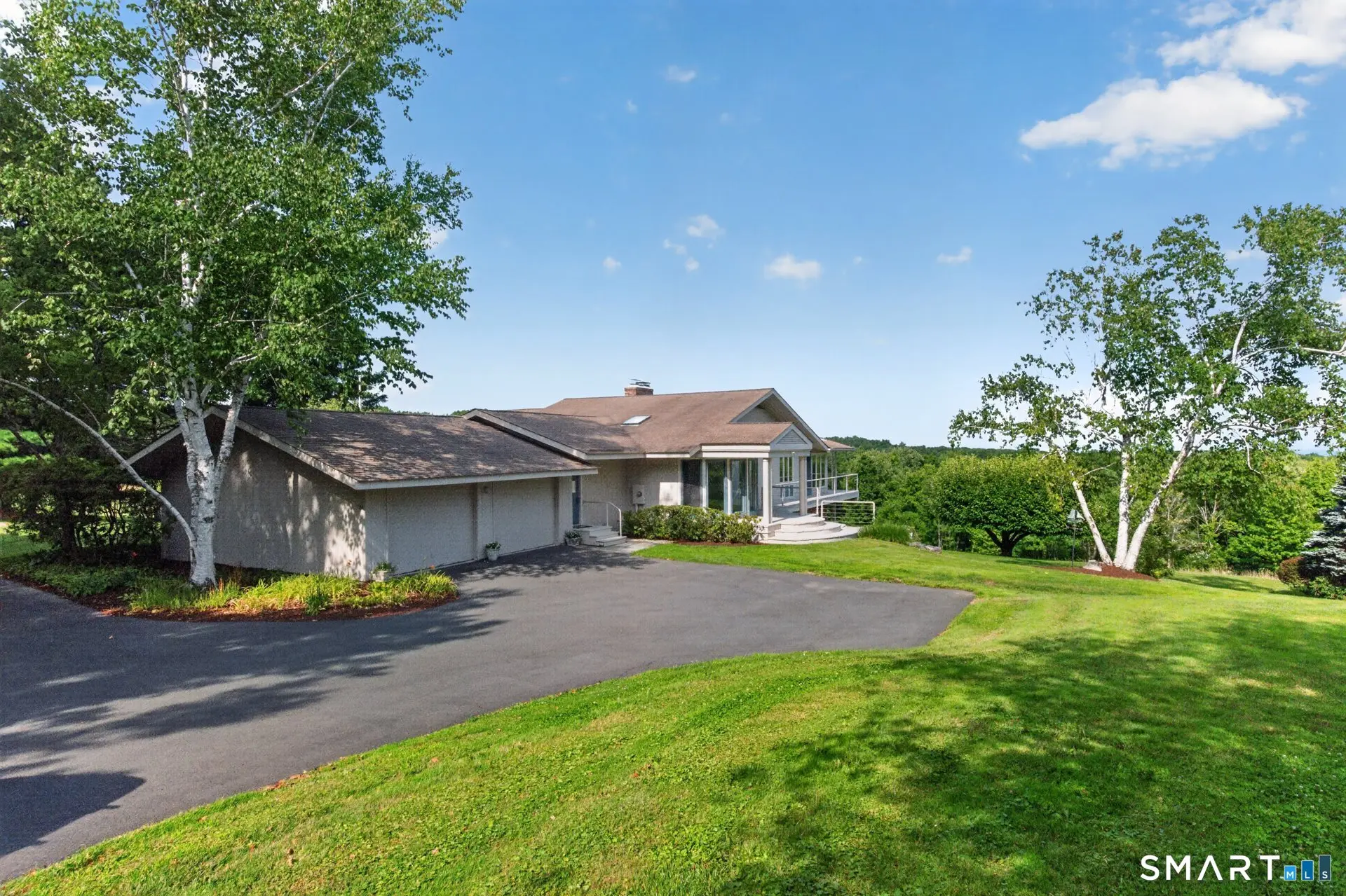 184 Westledge Road, Simsbury