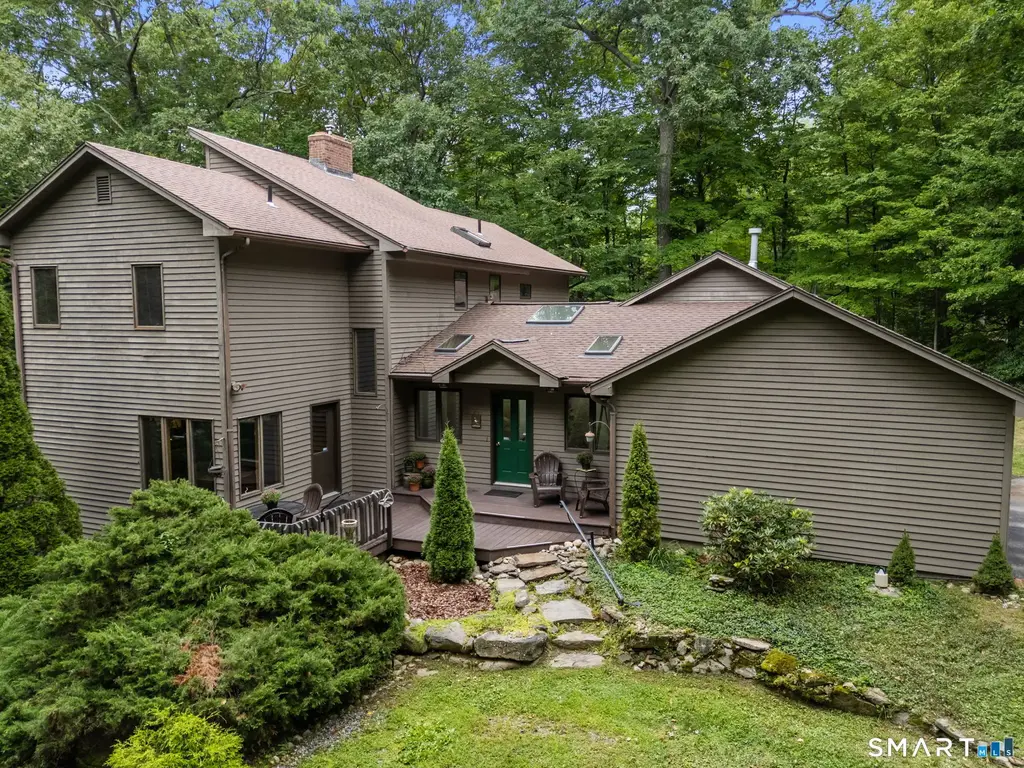 190 Stub Hollow Road, New Hartford
