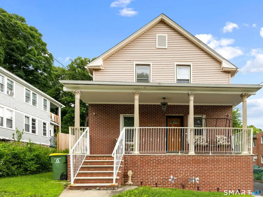 34 Wooster Avenue, Waterbury